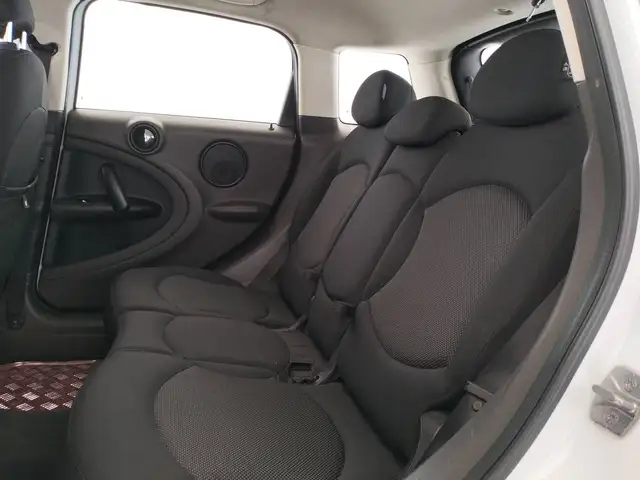 MINI Countryman view 10