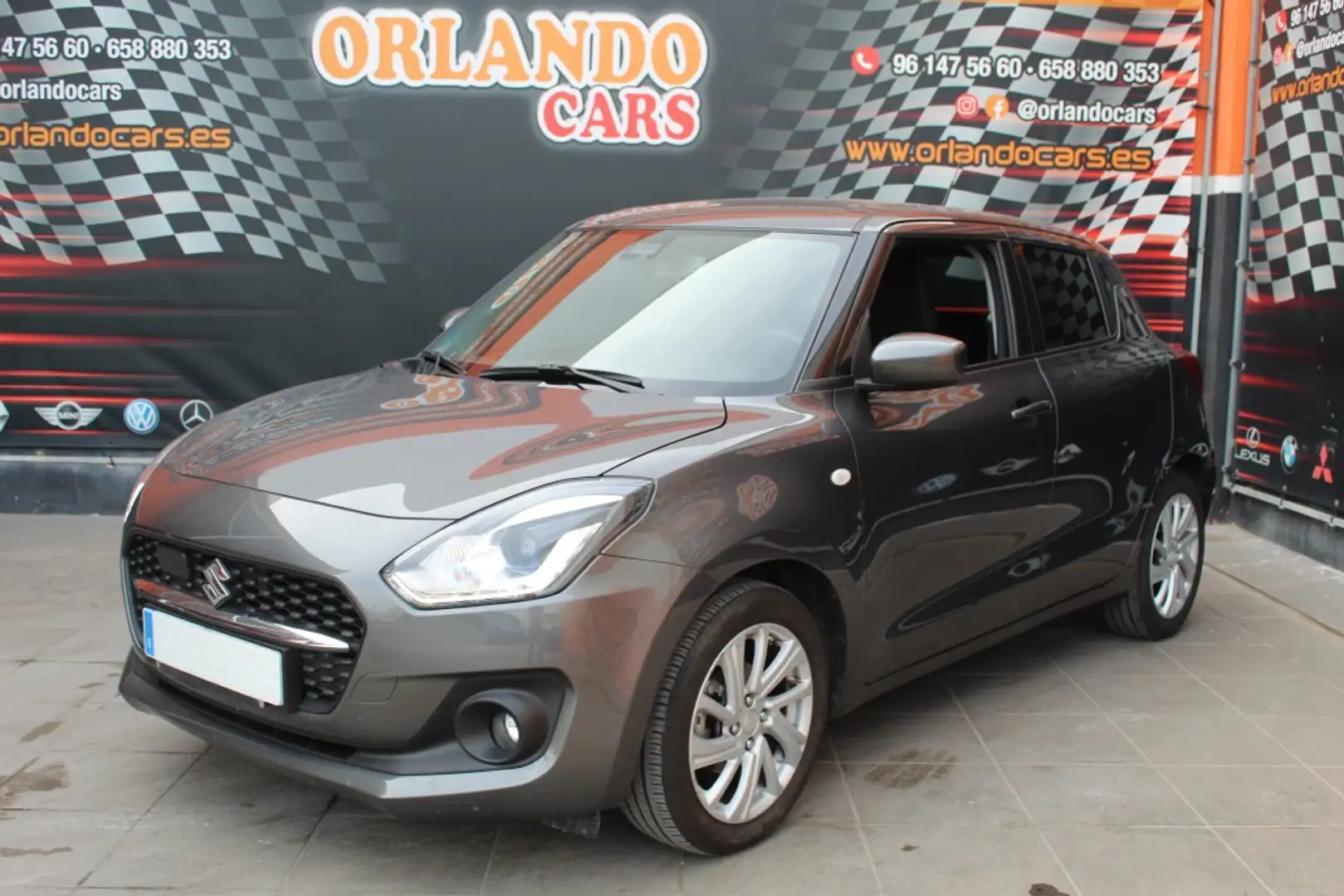 Suzuki Swift 1.2 Mild Hybrid GLE Gris - 1