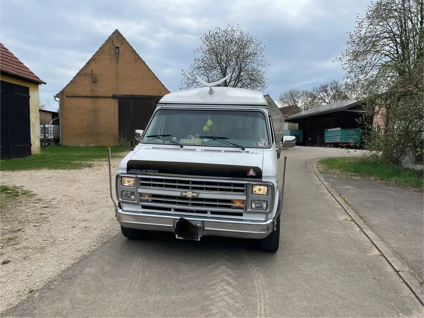 Chevrolet Chevy Van Blanco - 1