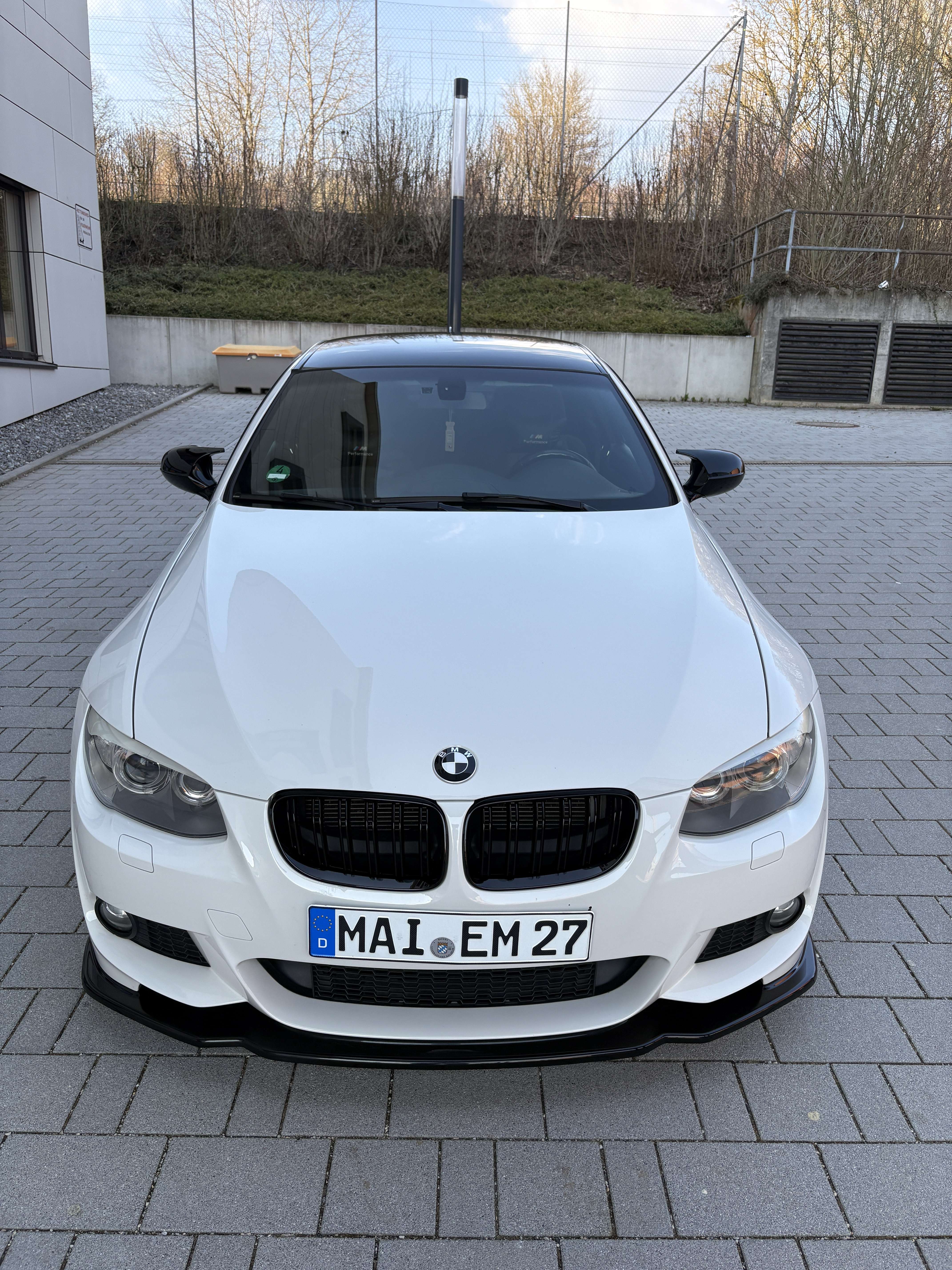 Second hand Bmw 3 Series 320
