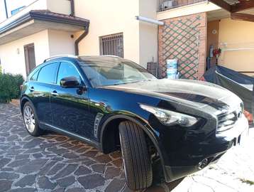 QX70 (FX) 3.0d V6 S auto FL