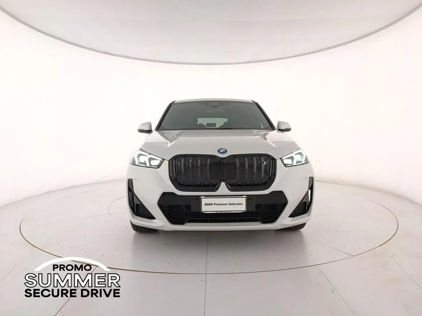 BMW iX1 30 xdrive Msport Bianco - 2
