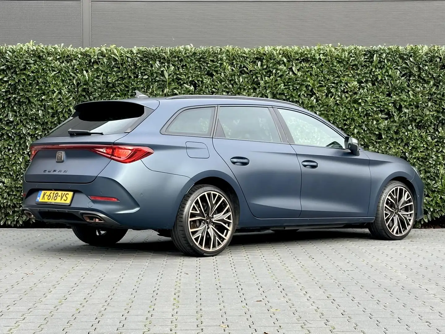 CUPRA Leon Sportstourer 1.4 e-Hybrid VZ Copper Edition, PANO, Bleu - 2