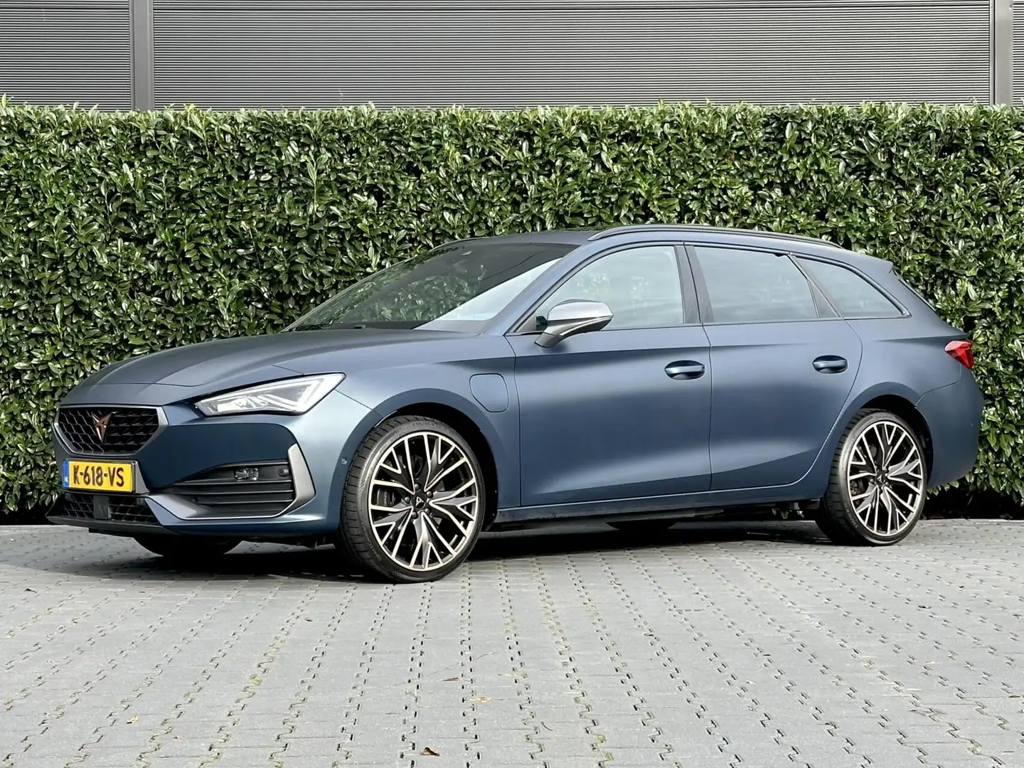CUPRA Leon Sportstourer 1.4 e-Hybrid VZ Copper Edition, PANO, Bleu - 1
