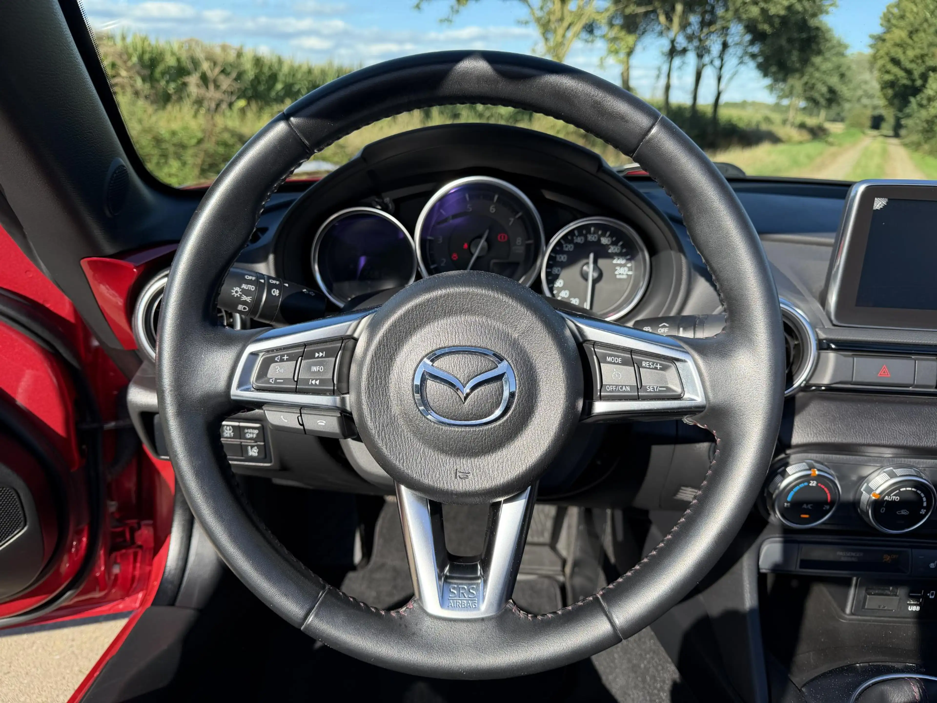 Mazda MX-5 ND 2.0 SkyActiv-G 160 SPORTS-LINE, RECAROSTOELEN — photo 13