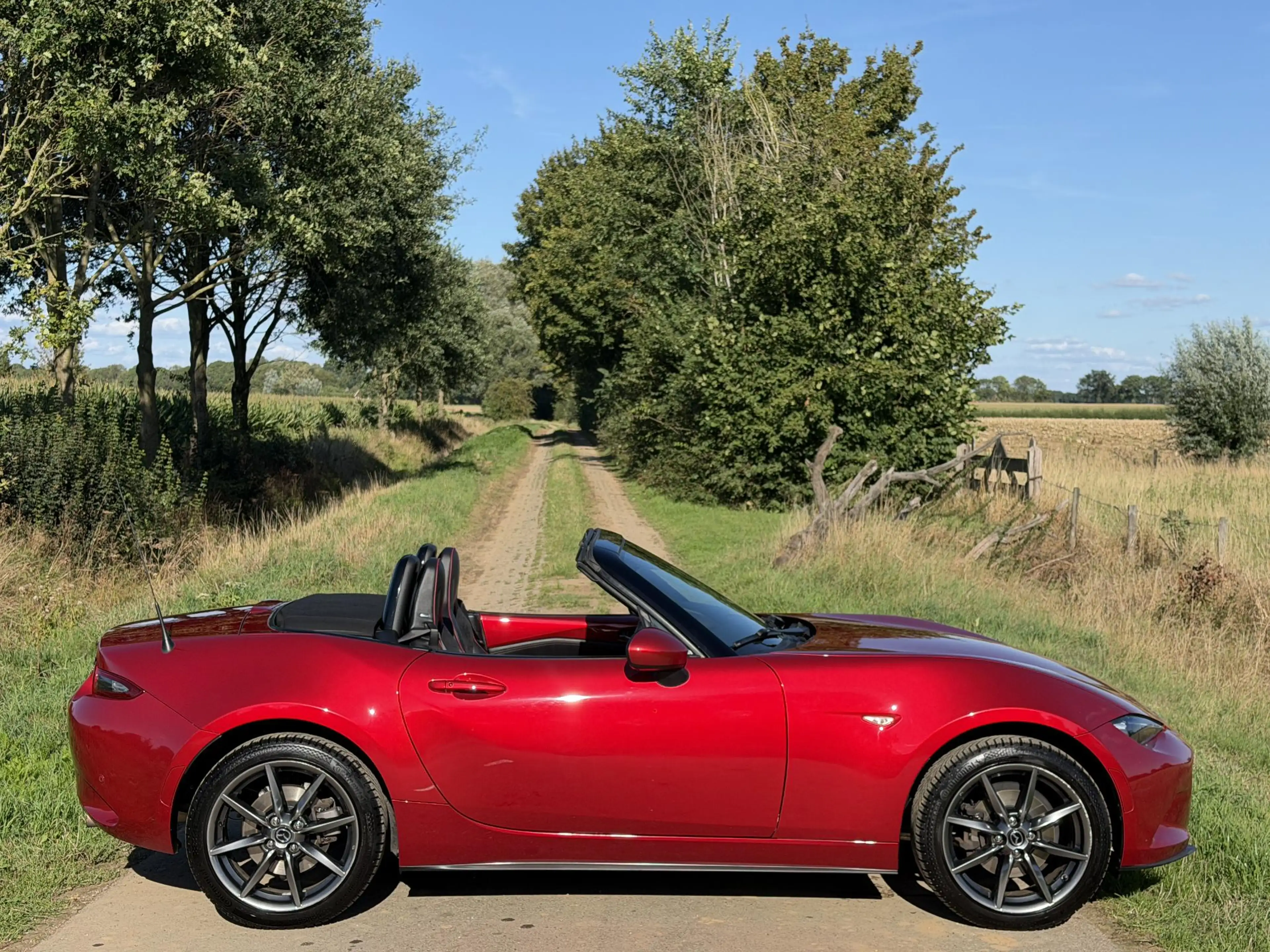Mazda MX-5 ND 2.0 SkyActiv-G 160 SPORTS-LINE, RECAROSTOELEN — photo 6