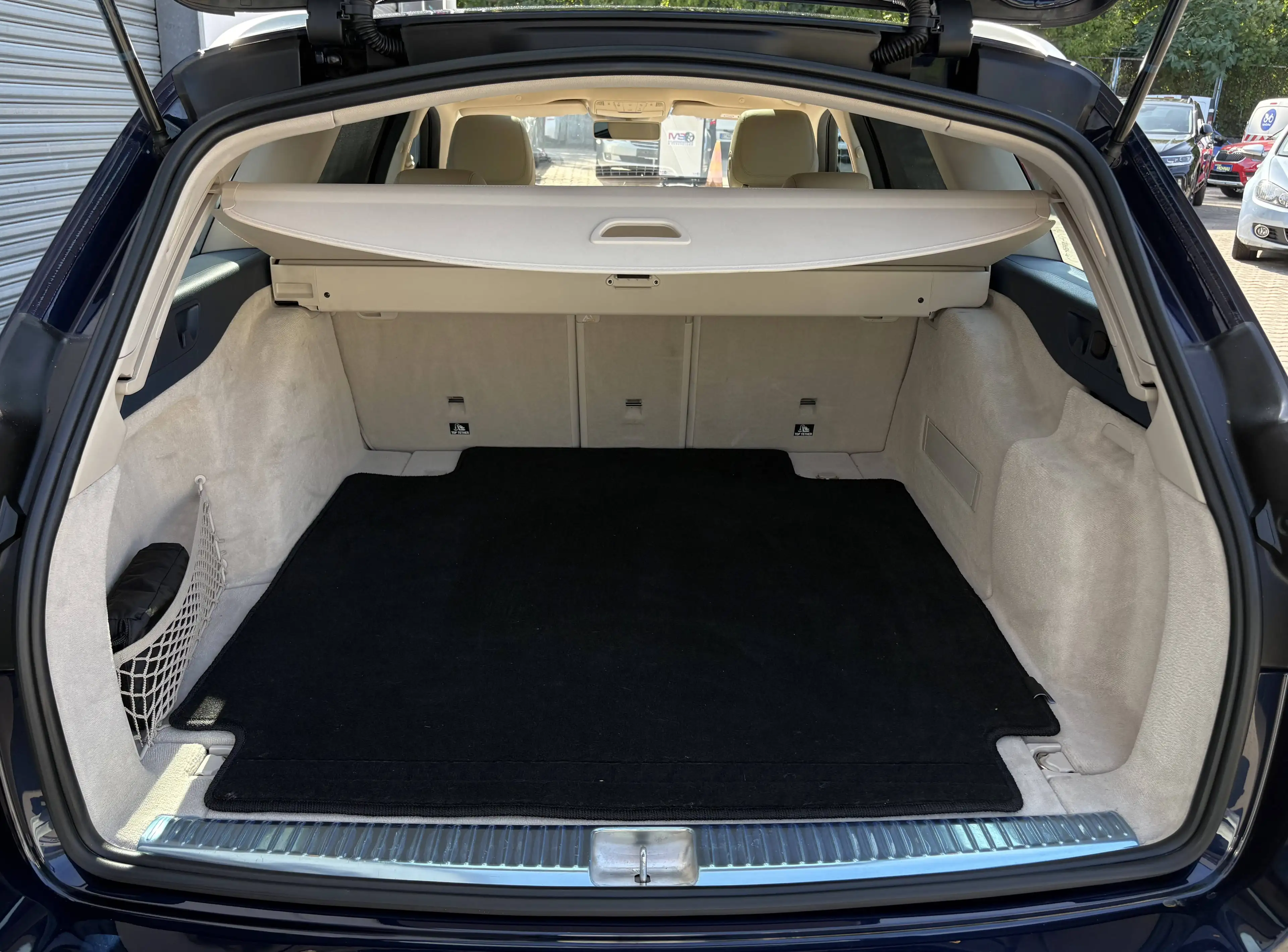 Mercedes-Benz E 350 d AMG 360°Kamera AHK Totwinkel Head-Up Tempomat Navi 20"Alu — photo 16