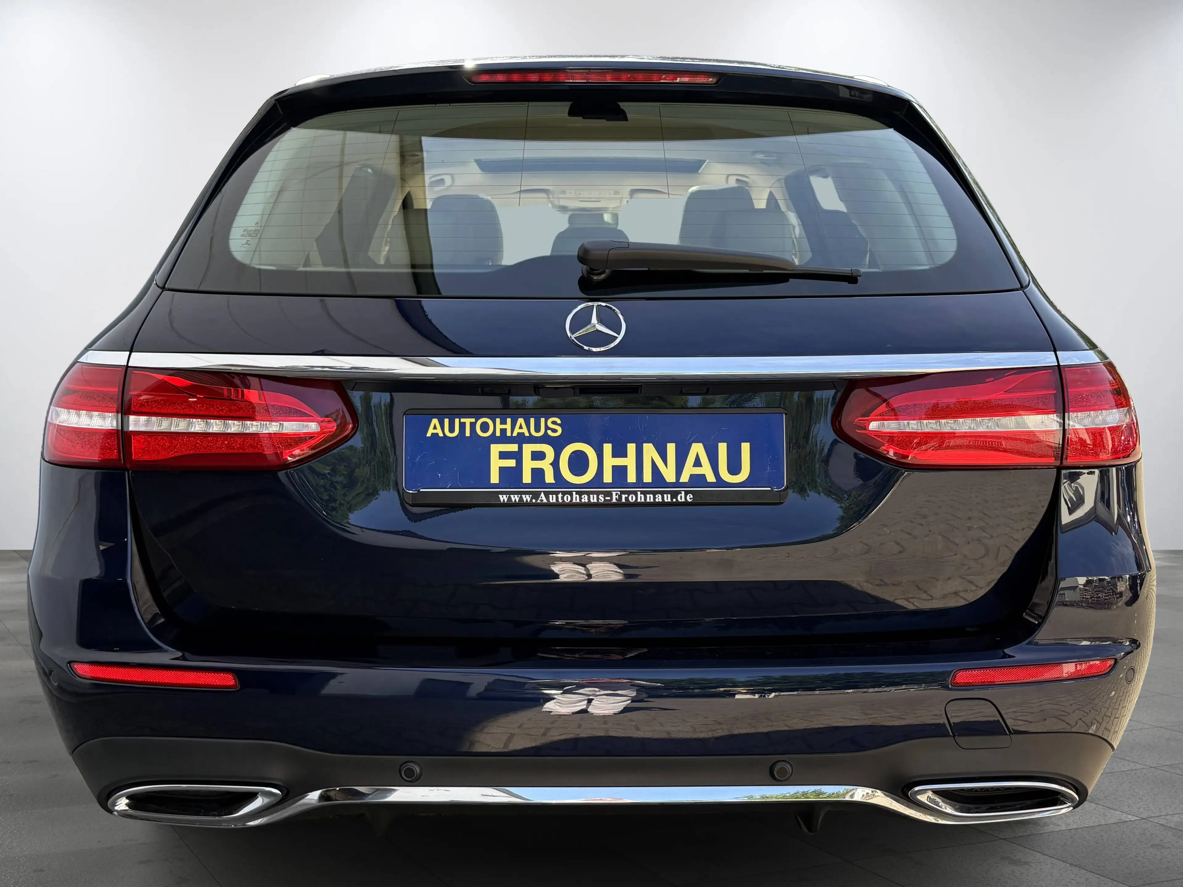 Mercedes-Benz E 350 d AMG 360°Kamera AHK Totwinkel Head-Up Tempomat Navi 20"Alu — photo 7