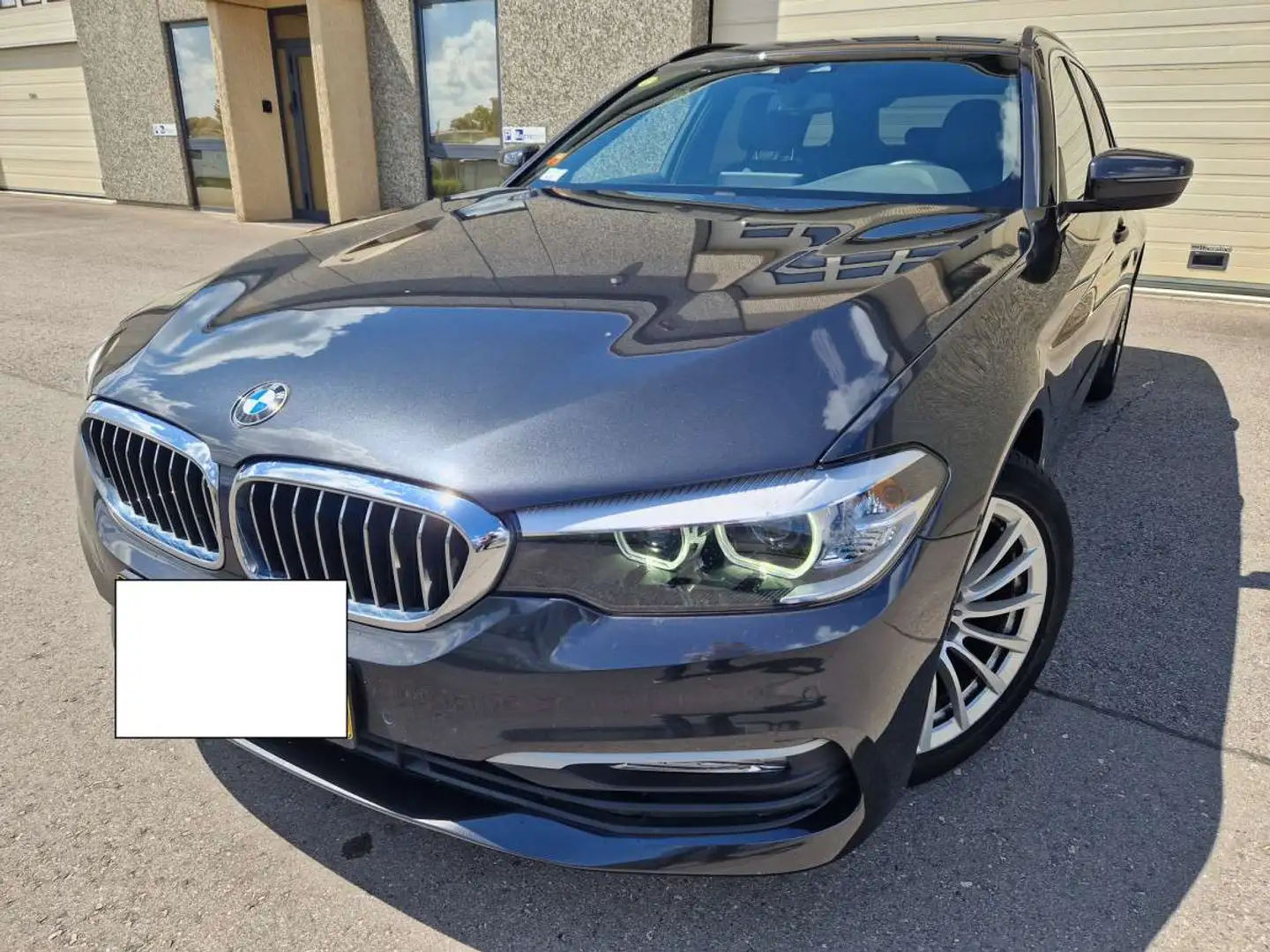 BMW 520 dA Touring X-Drive 190 CV Garantie 12 Mois Gris - 2