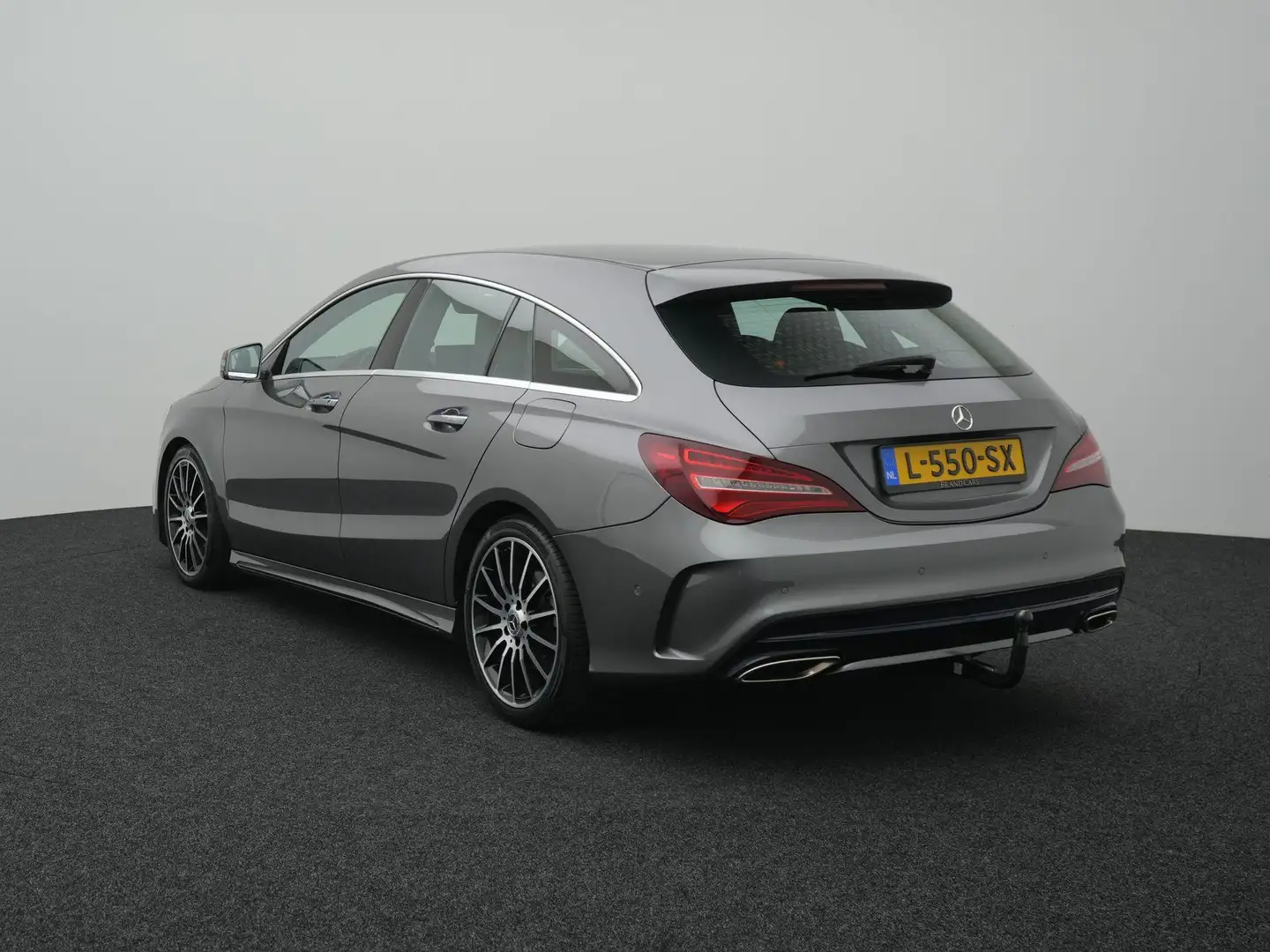 Mercedes-Benz CLA 200 Shooting Brake Prestige | AUTOMAAT | CAMERA | HALF Grijs - 2
