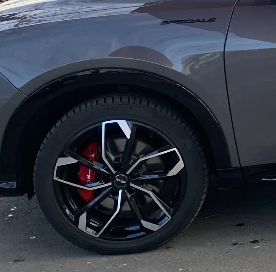 Alfa Romeo Tonale Tonale Edizione Speciale 1.3 T4 PHEV VGT e-AWD Edi Grau - 1