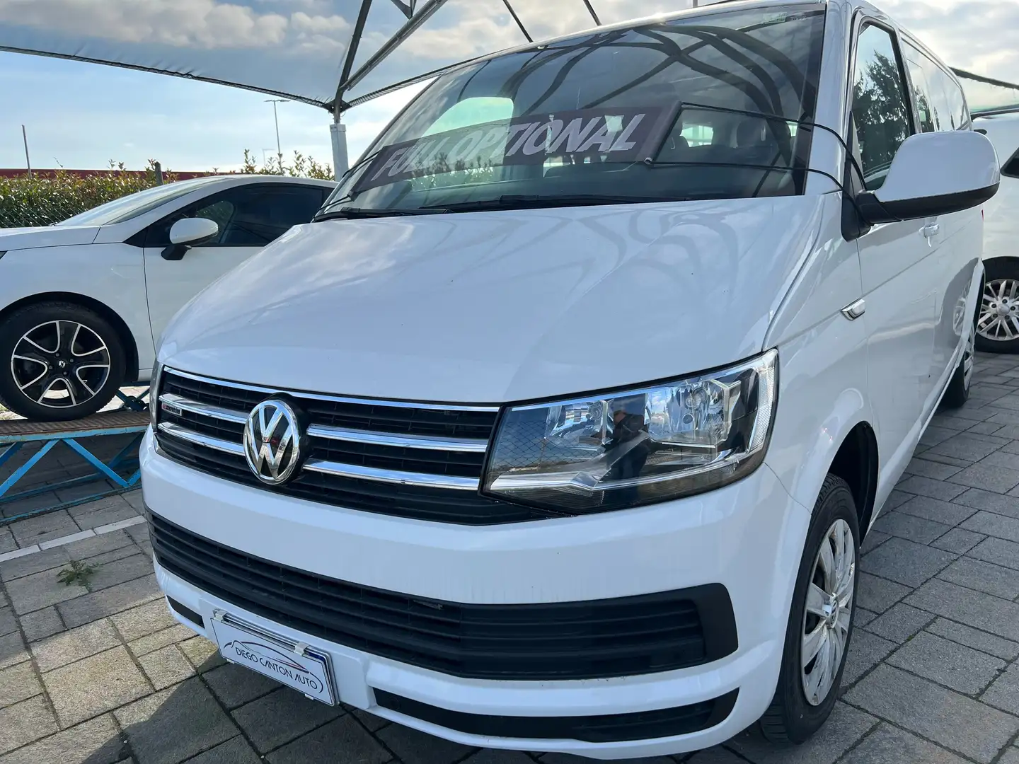 Volkswagen T6 Caravelle Comfortline 4Motion Bianco - 2