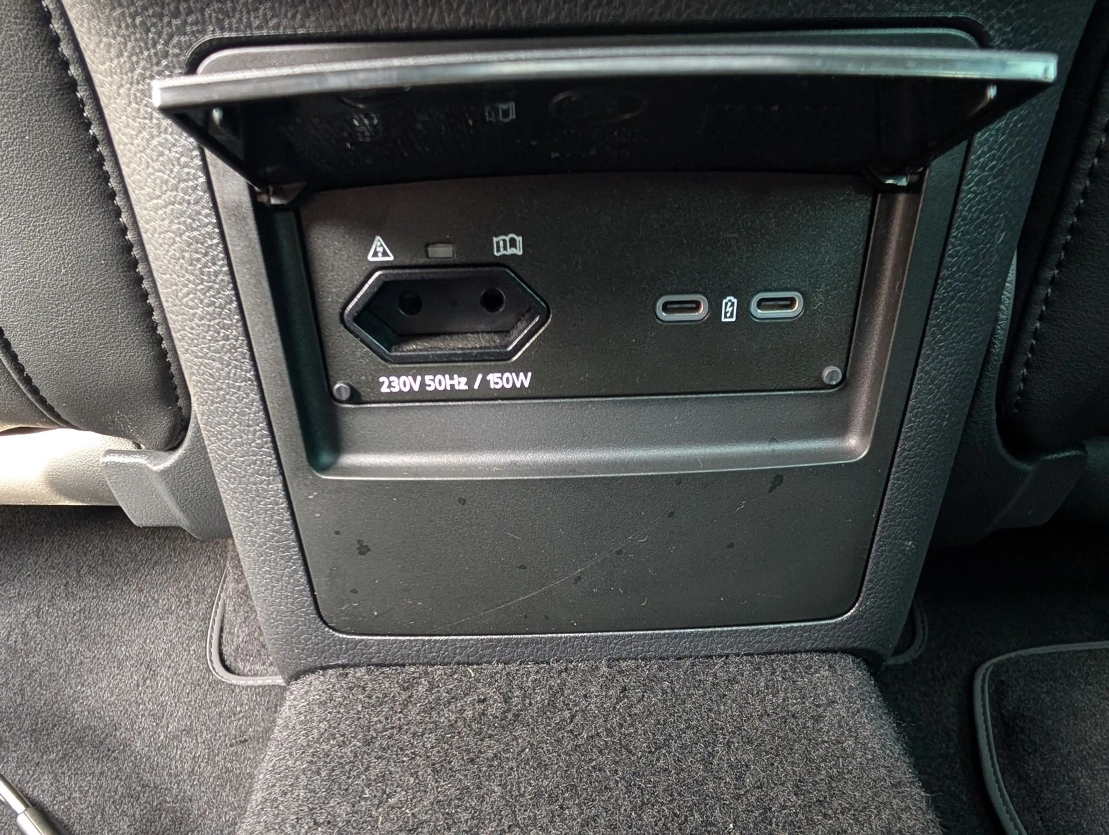 Skoda Superb Superb Combi 1.4 TSI DSG Style iV STH PANO NAV ... — photo 12