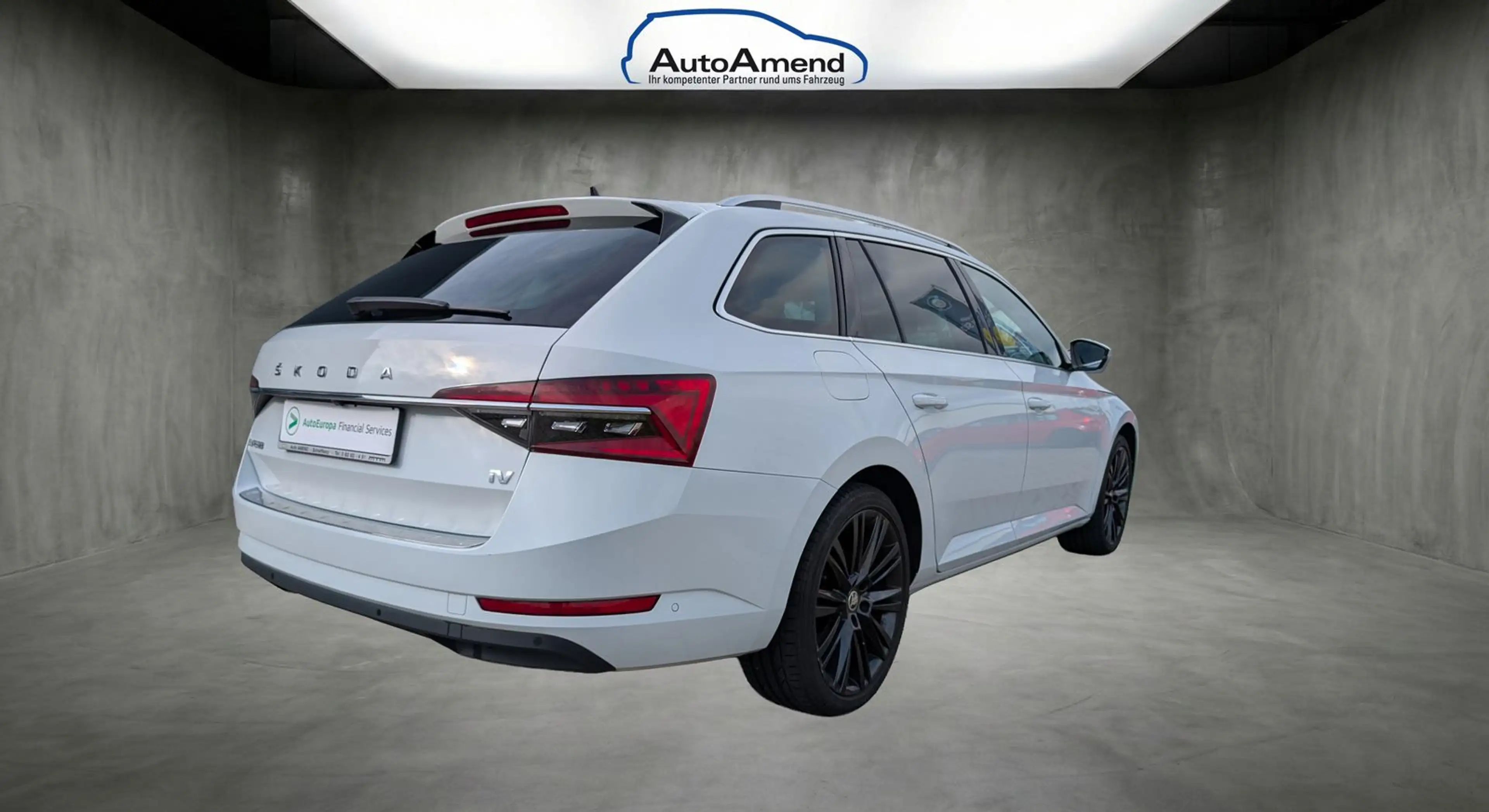 Skoda Superb Superb Combi 1.4 TSI DSG Style iV STH PANO NAV ... — photo 4