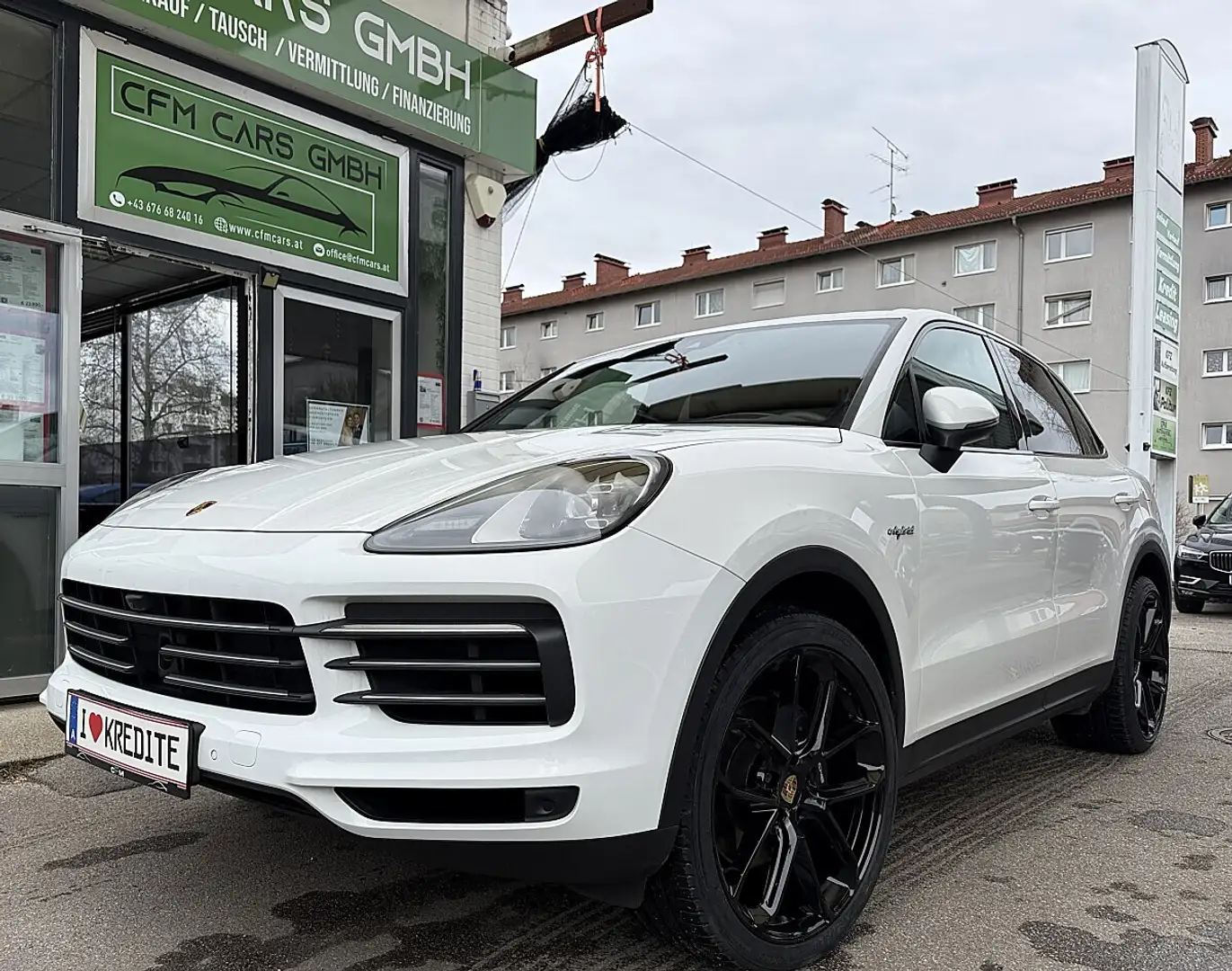 Porsche Cayenne III E-Hybrid PHEV 17,9 kWh Aut. Weiß - 1