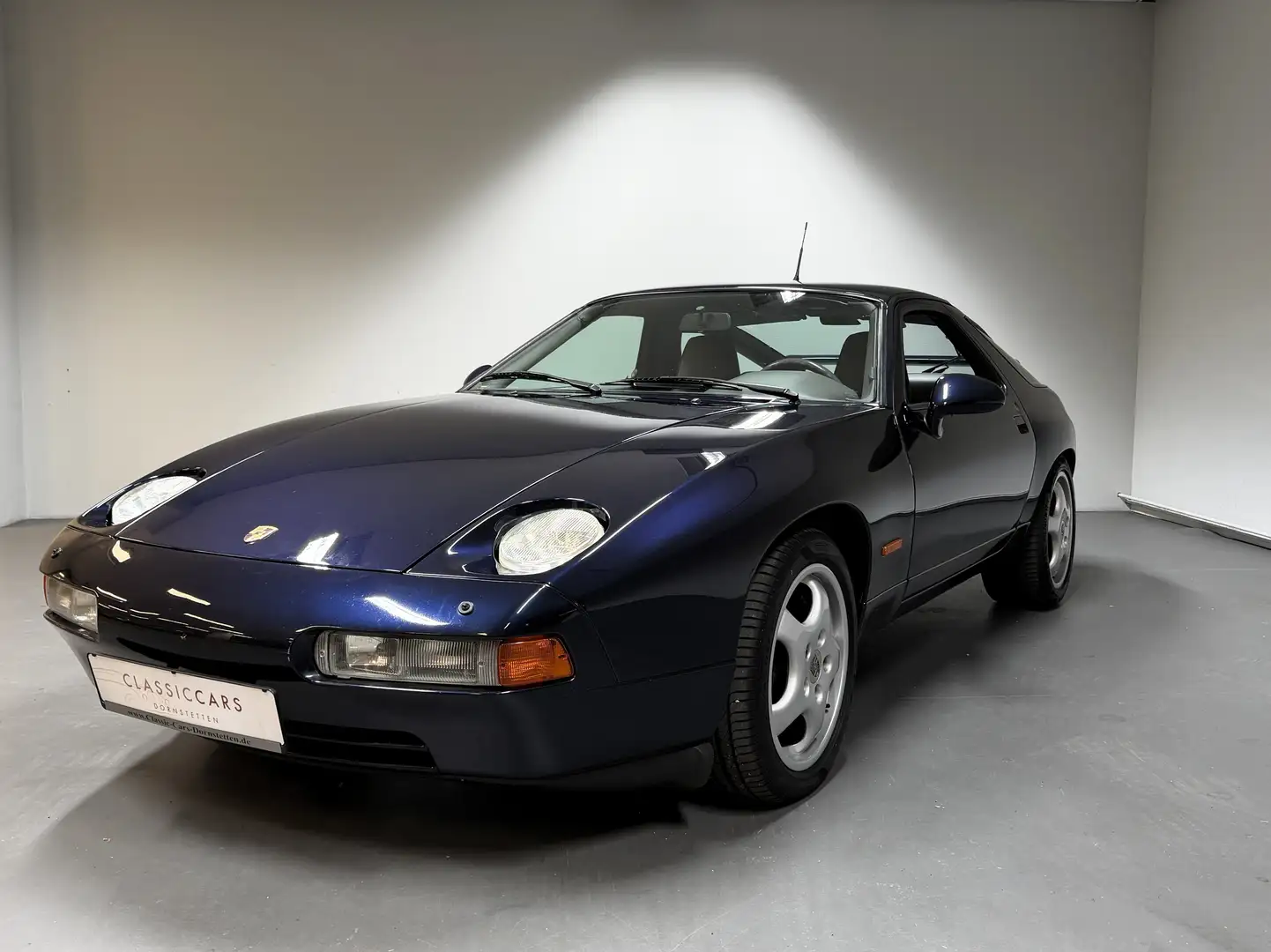 Porsche 928 GTS Blau - 1