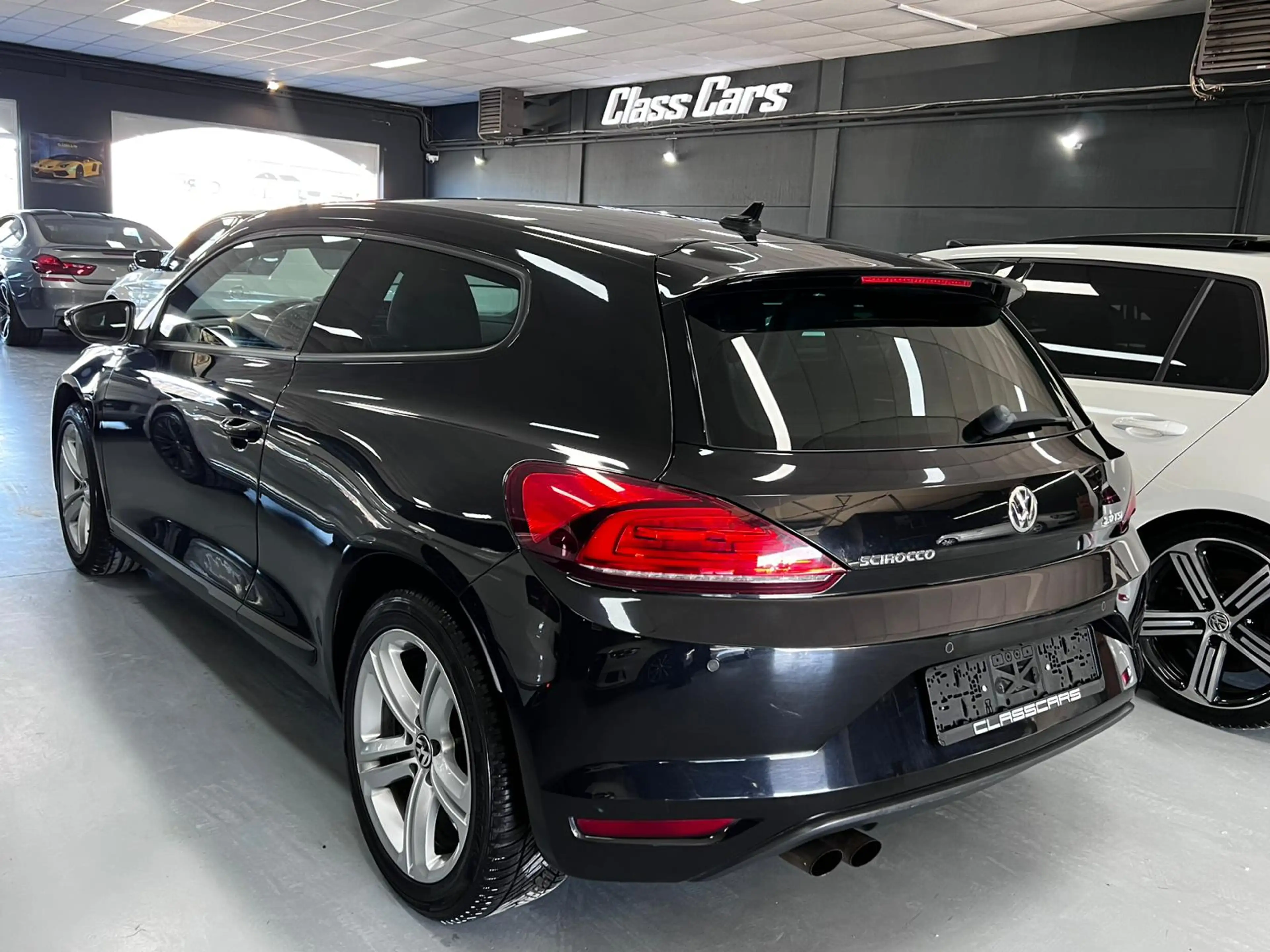 Volkswagen Scirocco 2.0 TSI 180 CV SPORT CARPLAY GARANTIE 1AN — photo 4