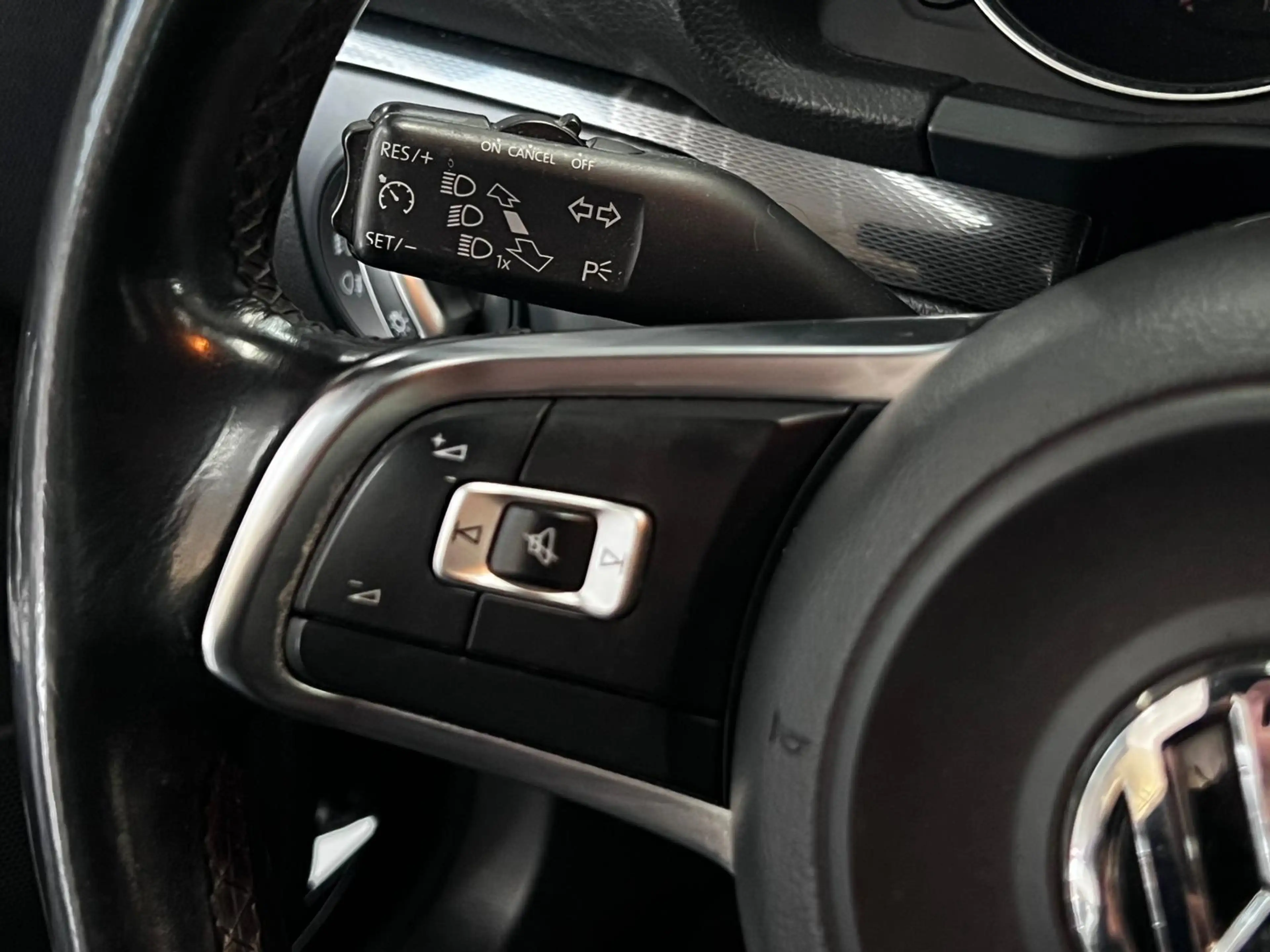 Volkswagen Scirocco 2.0 TSI 180 CV SPORT CARPLAY GARANTIE 1AN — photo 10