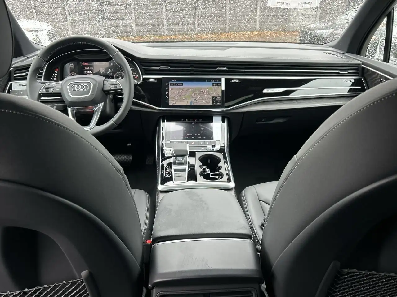 Audi Q7 снимка Audi Q7
