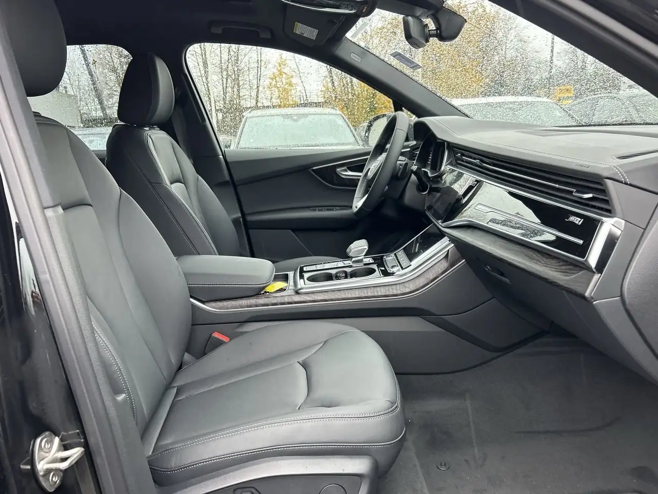 Audi Q7 снимка Audi Q7