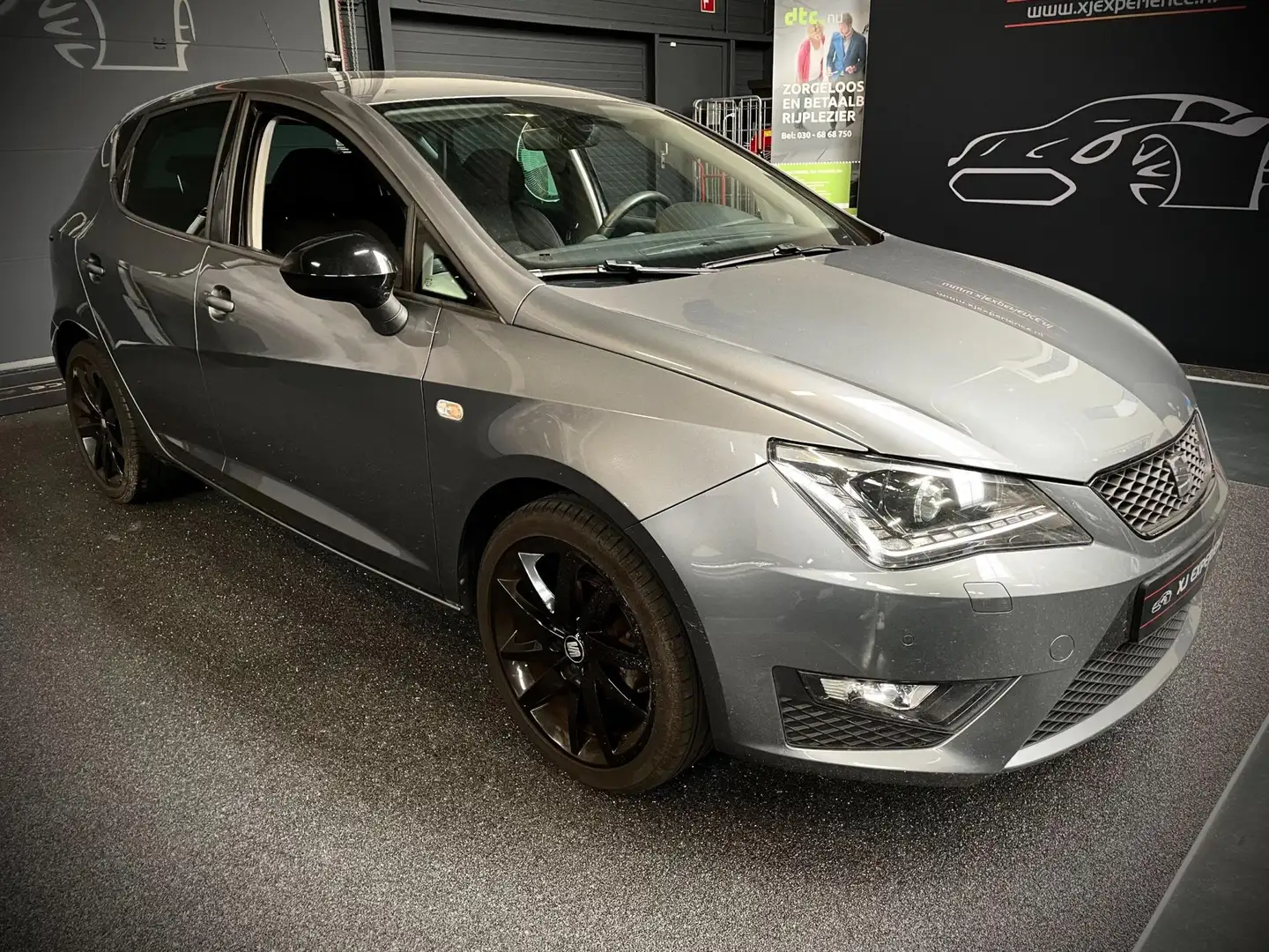 SEAT Ibiza 1.0 TSI FR NAVI XENON-LED AIRCO NAP Grigio - 2