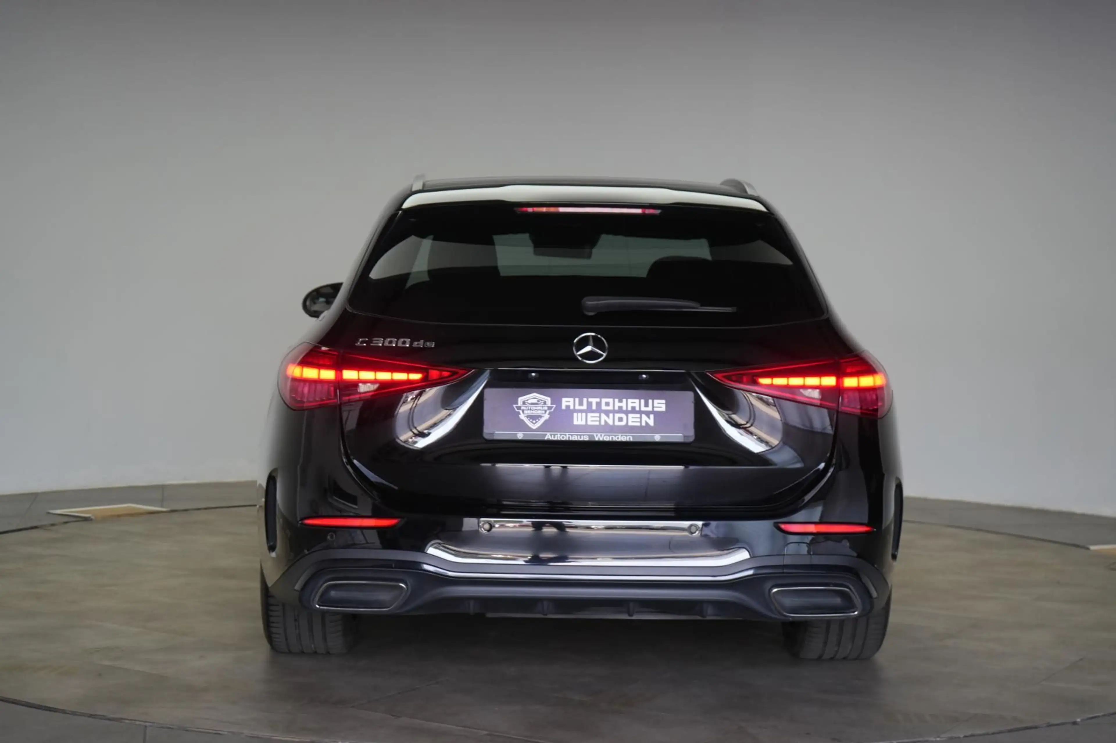 Mercedes-Benz C 300 de T 9G-Tronic AMG Distronic/Kamera/Burmes — photo 5