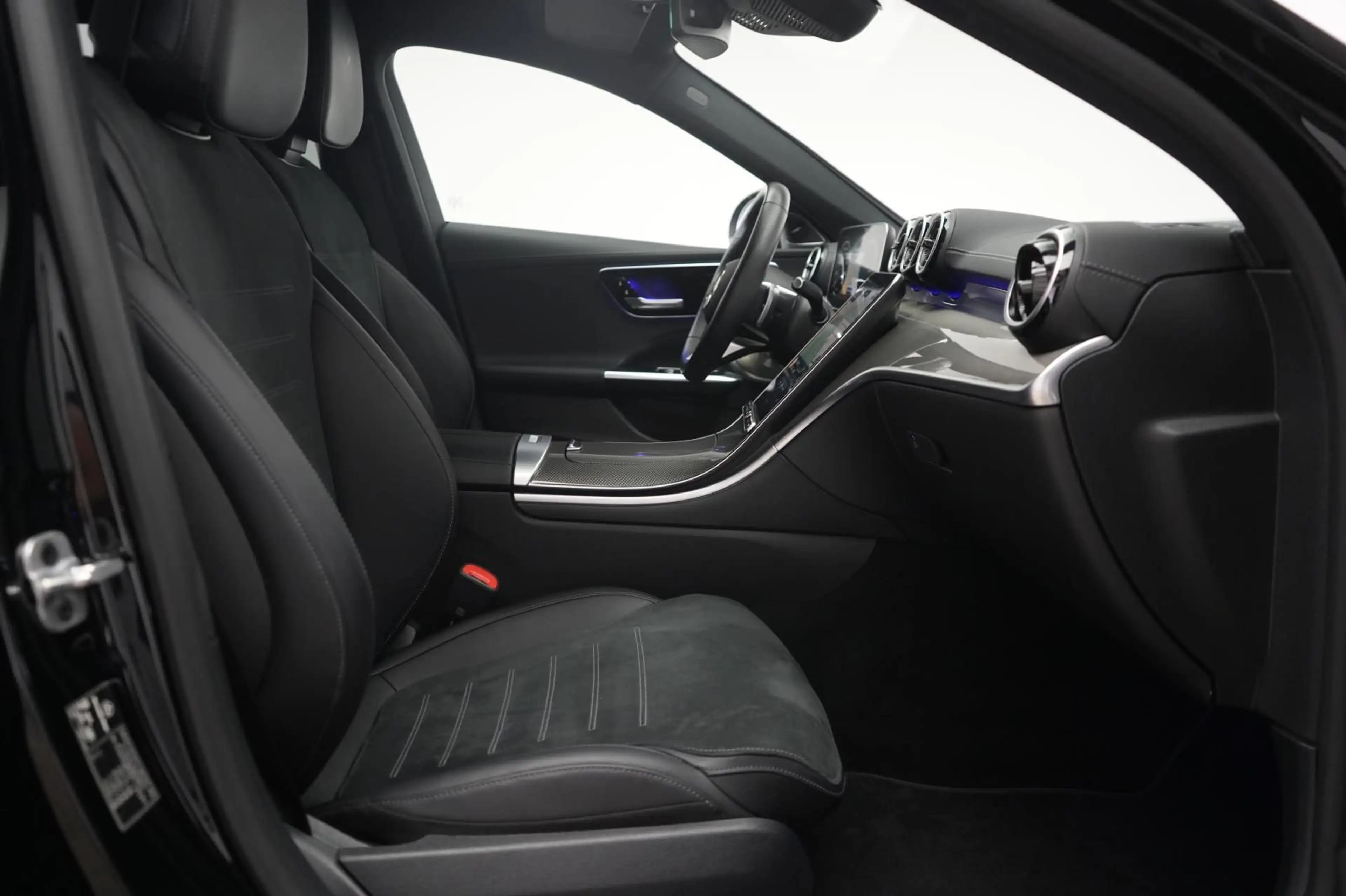 Mercedes-Benz C 300 de T 9G-Tronic AMG Distronic/Kamera/Burmes — photo 7