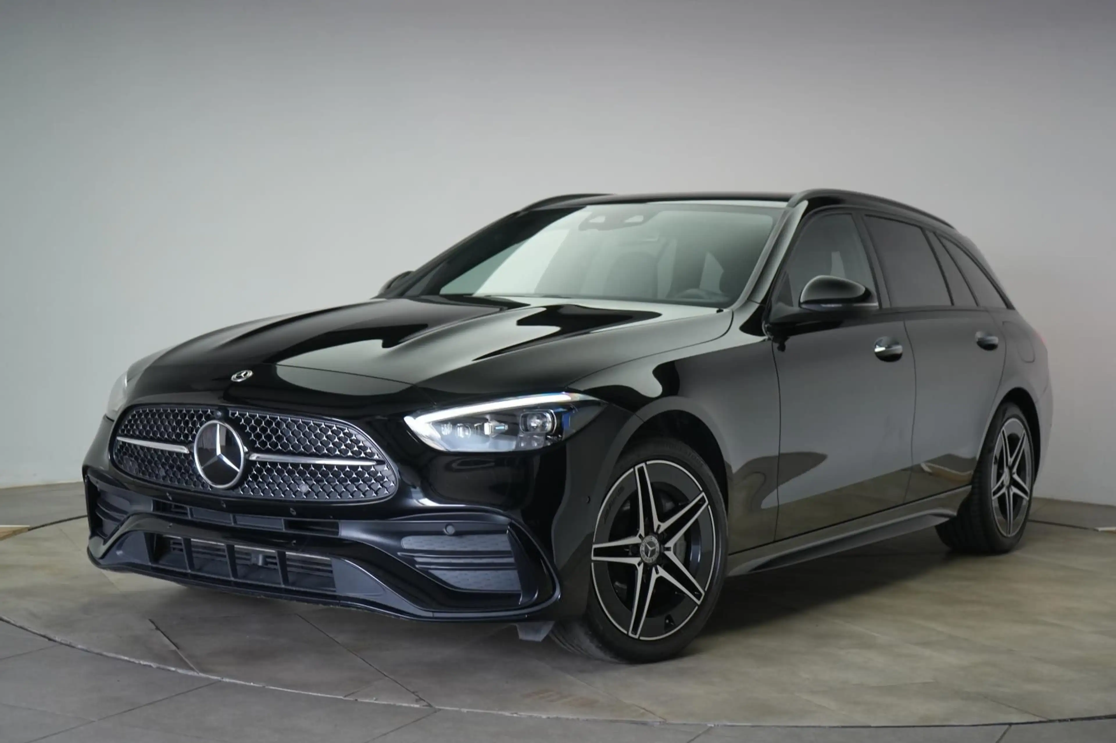 Mercedes-Benz C 300 de T 9G-Tronic AMG Distronic/Kamera/Burmes — photo 3