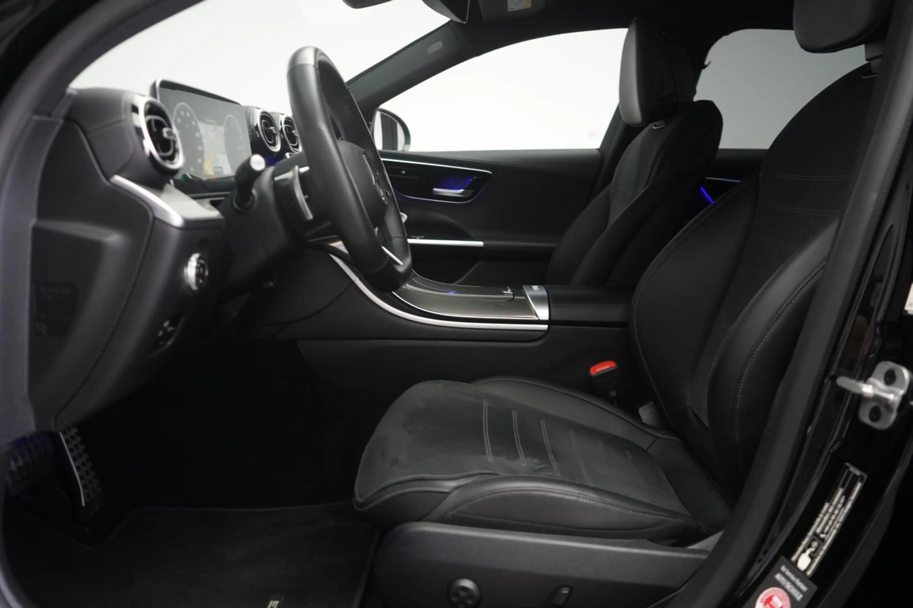 Mercedes-Benz C 300 de T 9G-Tronic AMG Distronic/Kamera/Burmes — photo 12