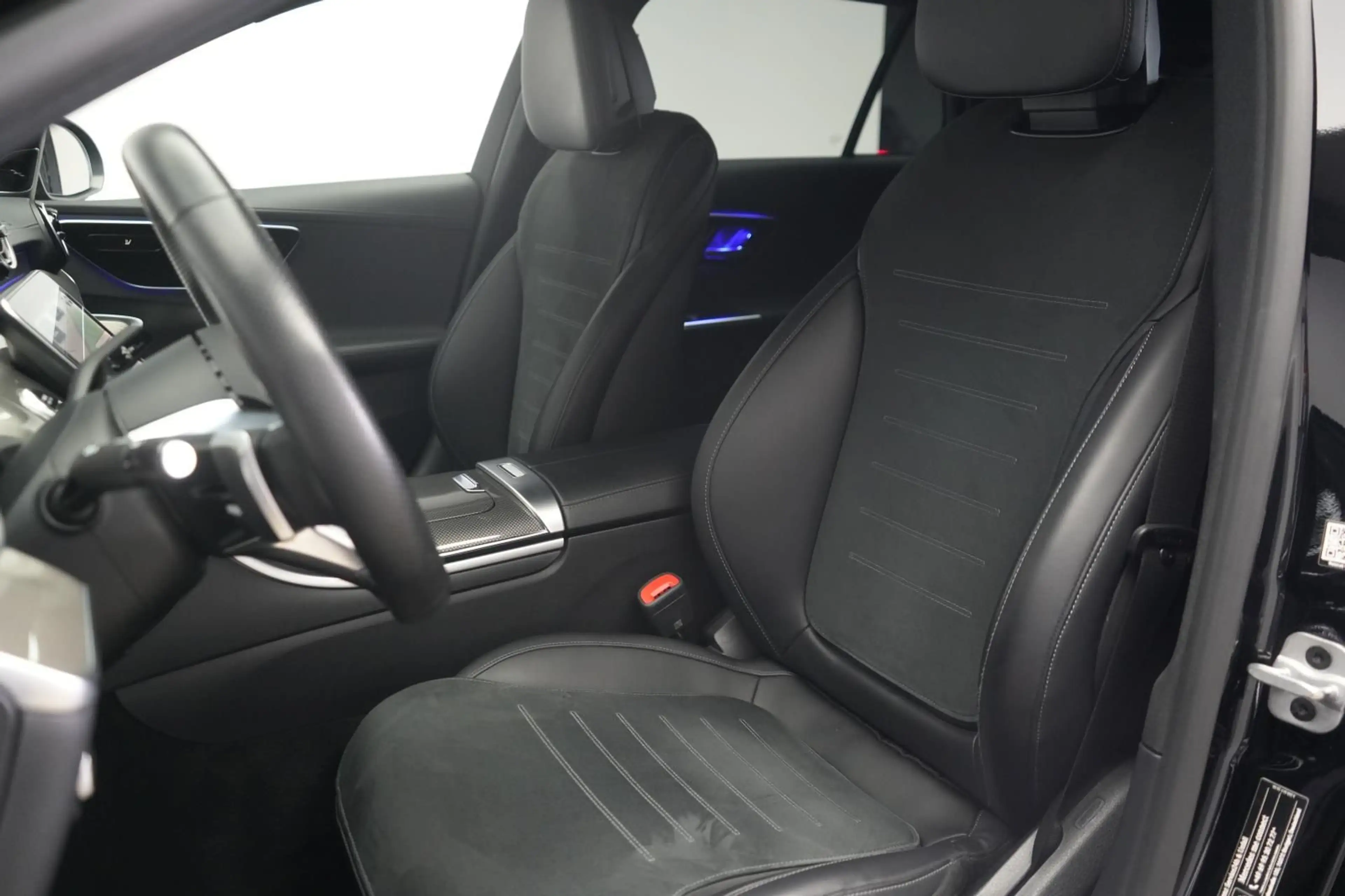 Mercedes-Benz C 300 de T 9G-Tronic AMG Distronic/Kamera/Burmes — photo 13