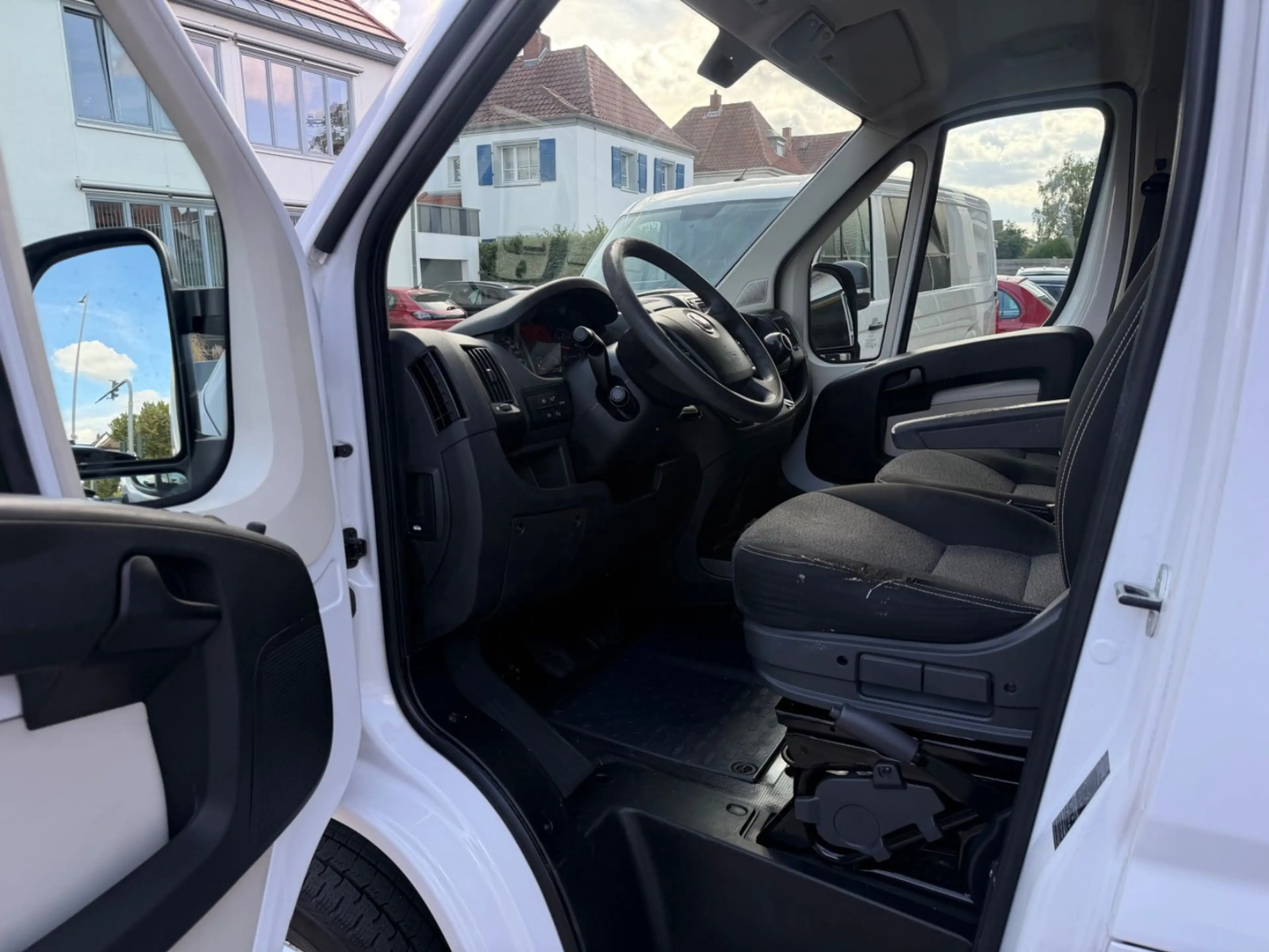 Fiat Ducato Hochr.-Kasten L2H2 *1.Hand*Navi*R.Kam* — photo 9