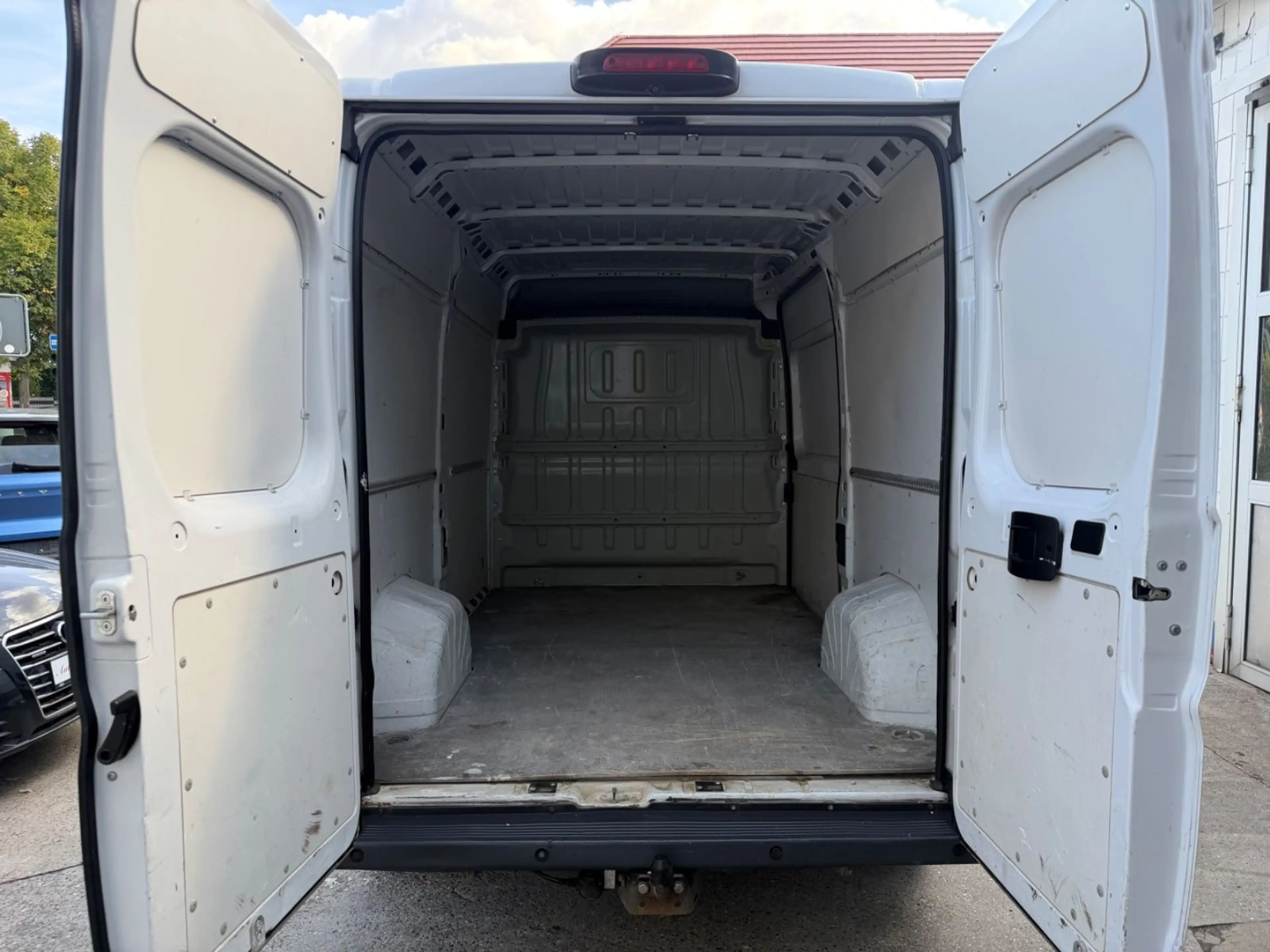 Fiat Ducato Hochr.-Kasten L2H2 *1.Hand*Navi*R.Kam* — photo 7