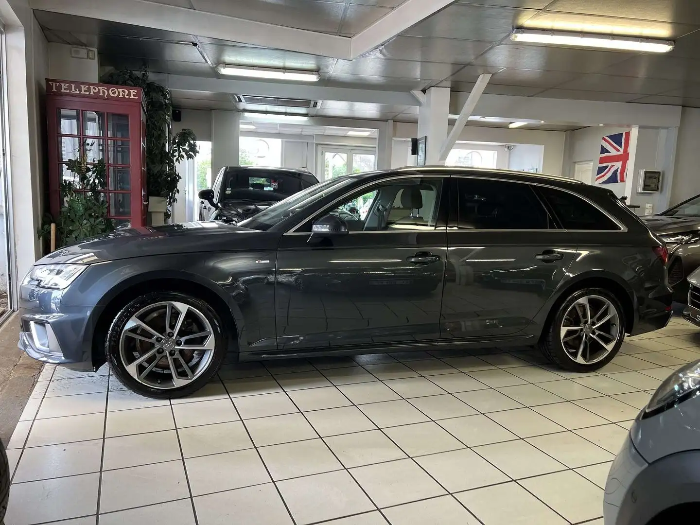Audi A4 35 TFSI 150CH S LINE S TRONIC 7 - 2