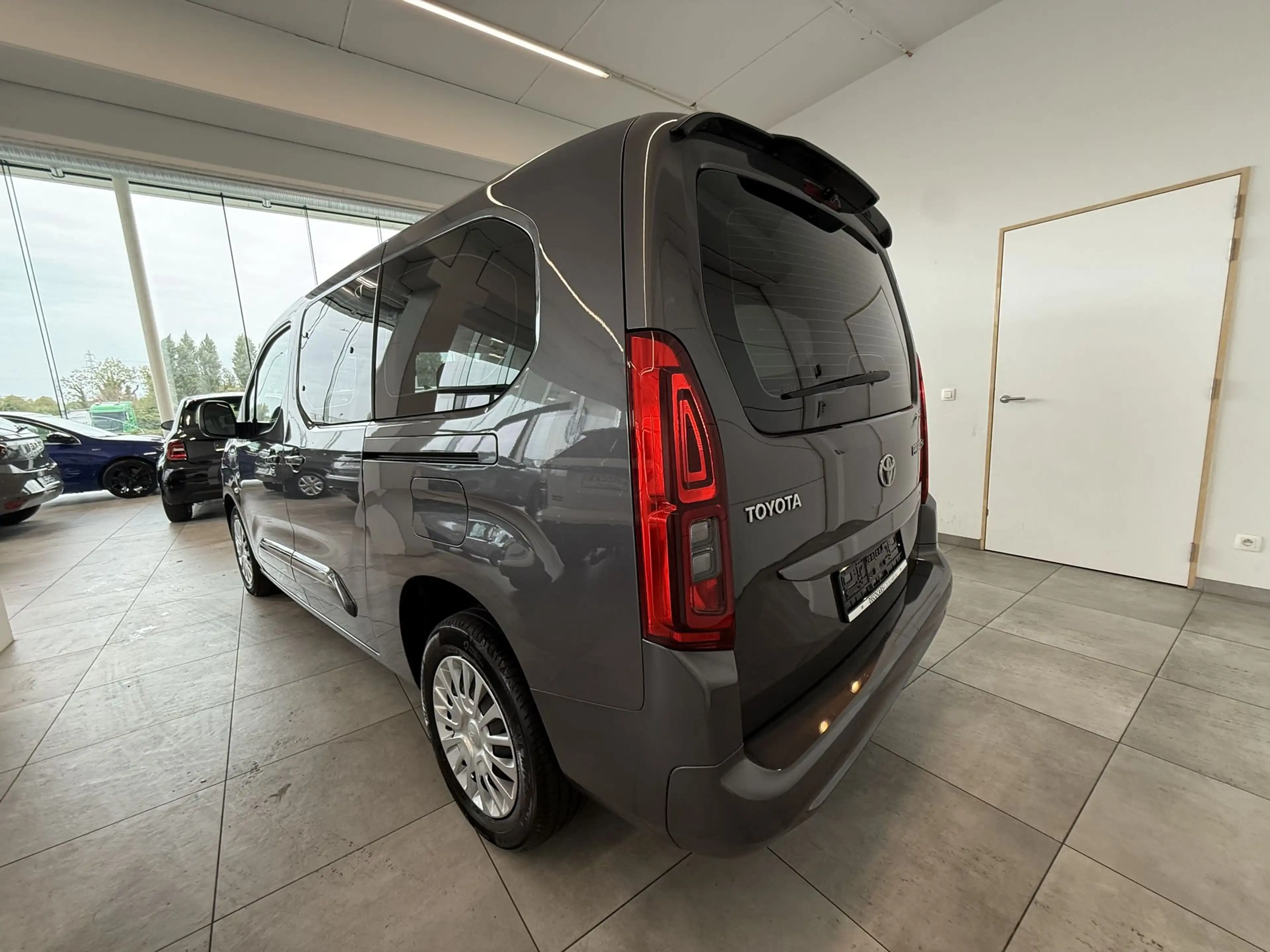 Toyota Proace City MPV LWB - FAMILY/CARPLAY/NAVIGATIE/CAMERA — photo 3