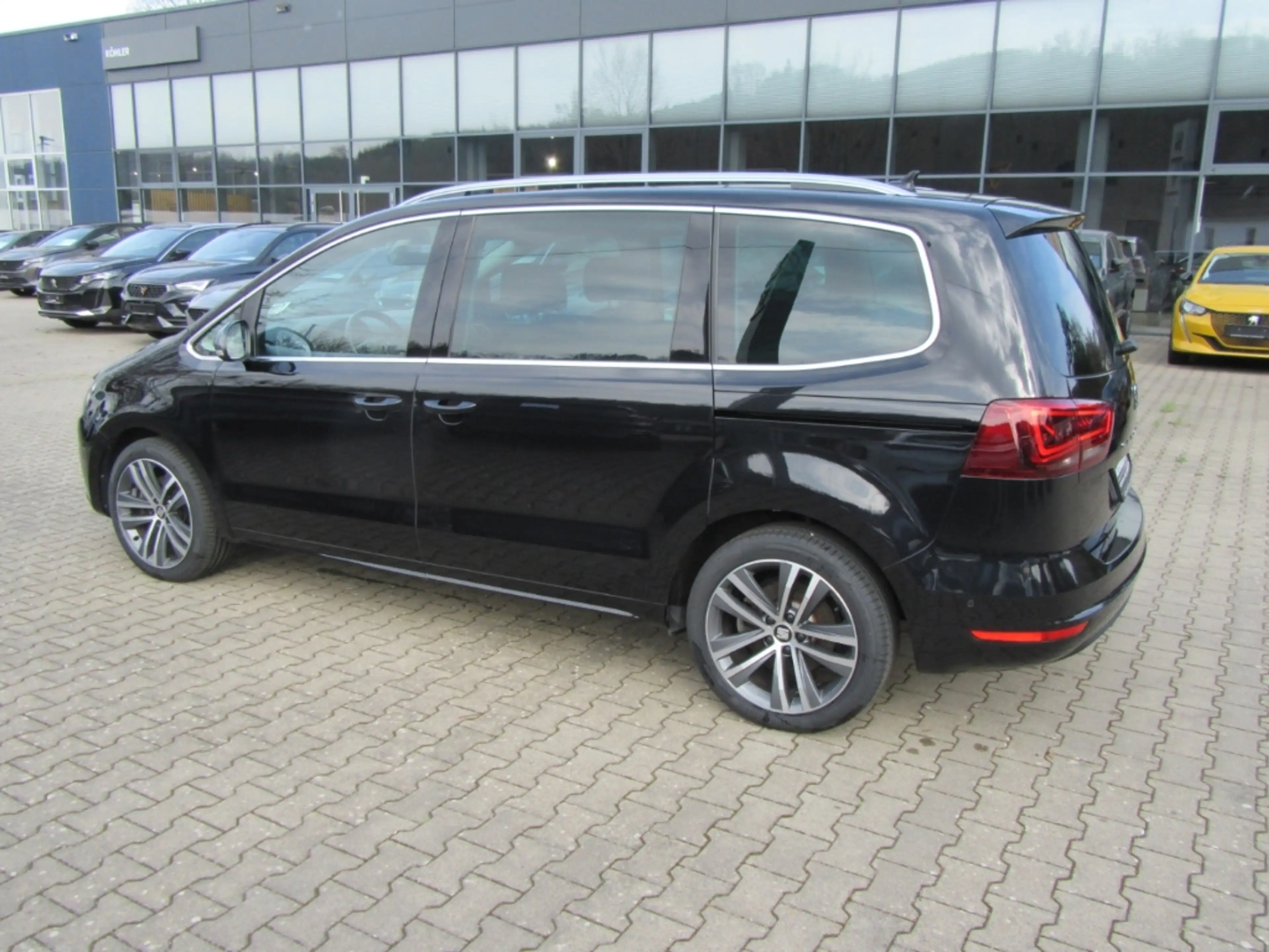 SEAT Alhambra FR Line 1.4 TSI 110kW 6-Gang DSG 7-Sitzer — photo 7
