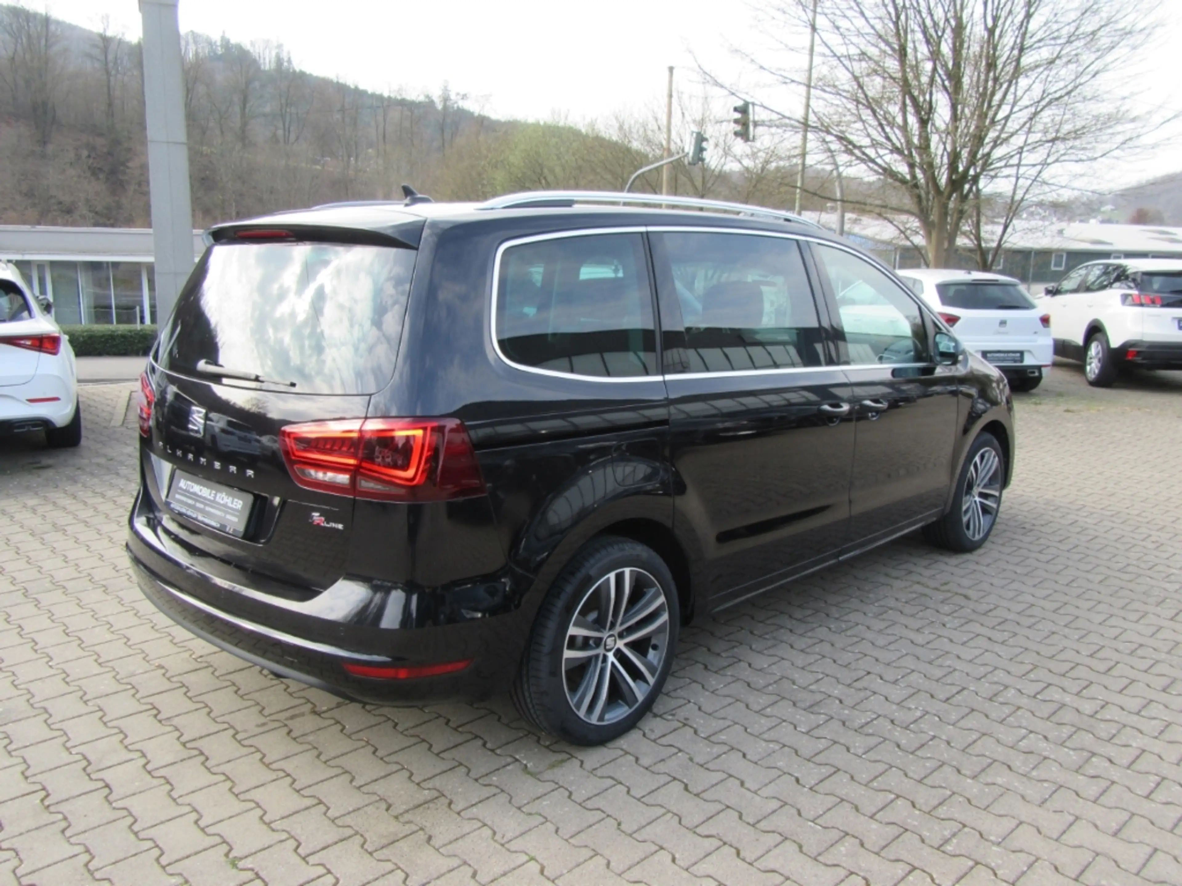 SEAT Alhambra FR Line 1.4 TSI 110kW 6-Gang DSG 7-Sitzer — photo 5