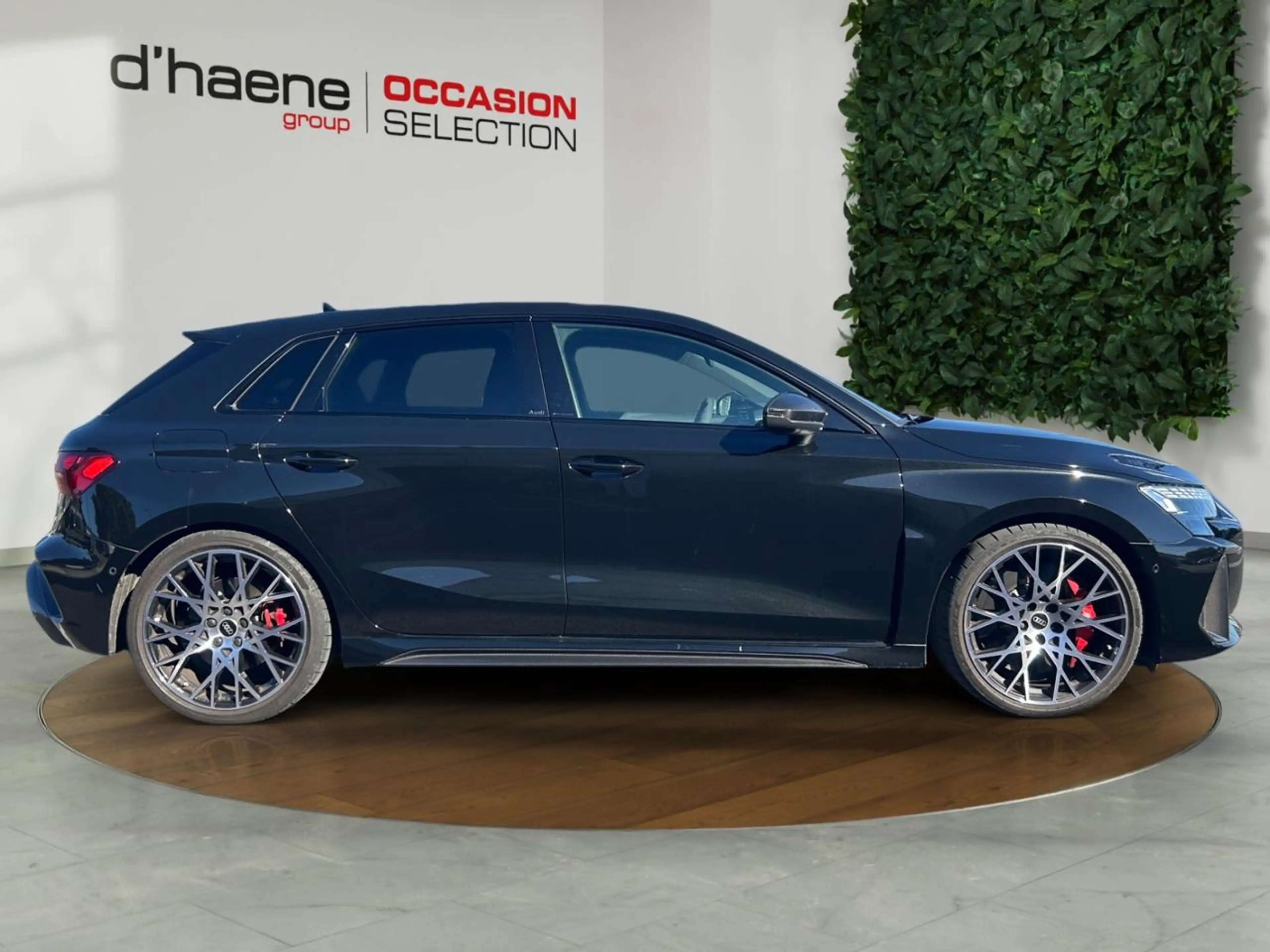 Audi RS3 2.5 TFSI Quattro S tronic — photo 9