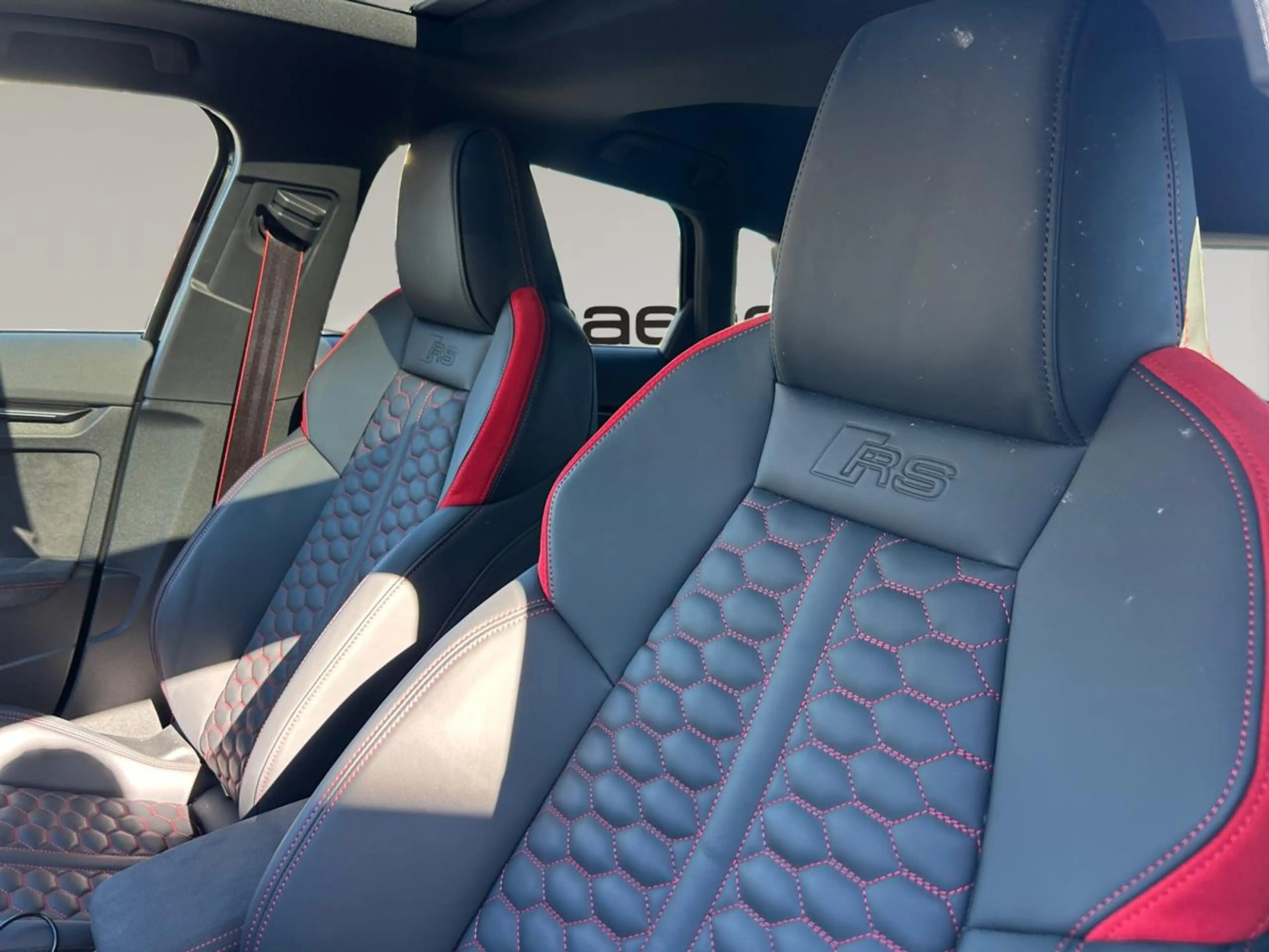 Audi RS3 2.5 TFSI Quattro S tronic — photo 12