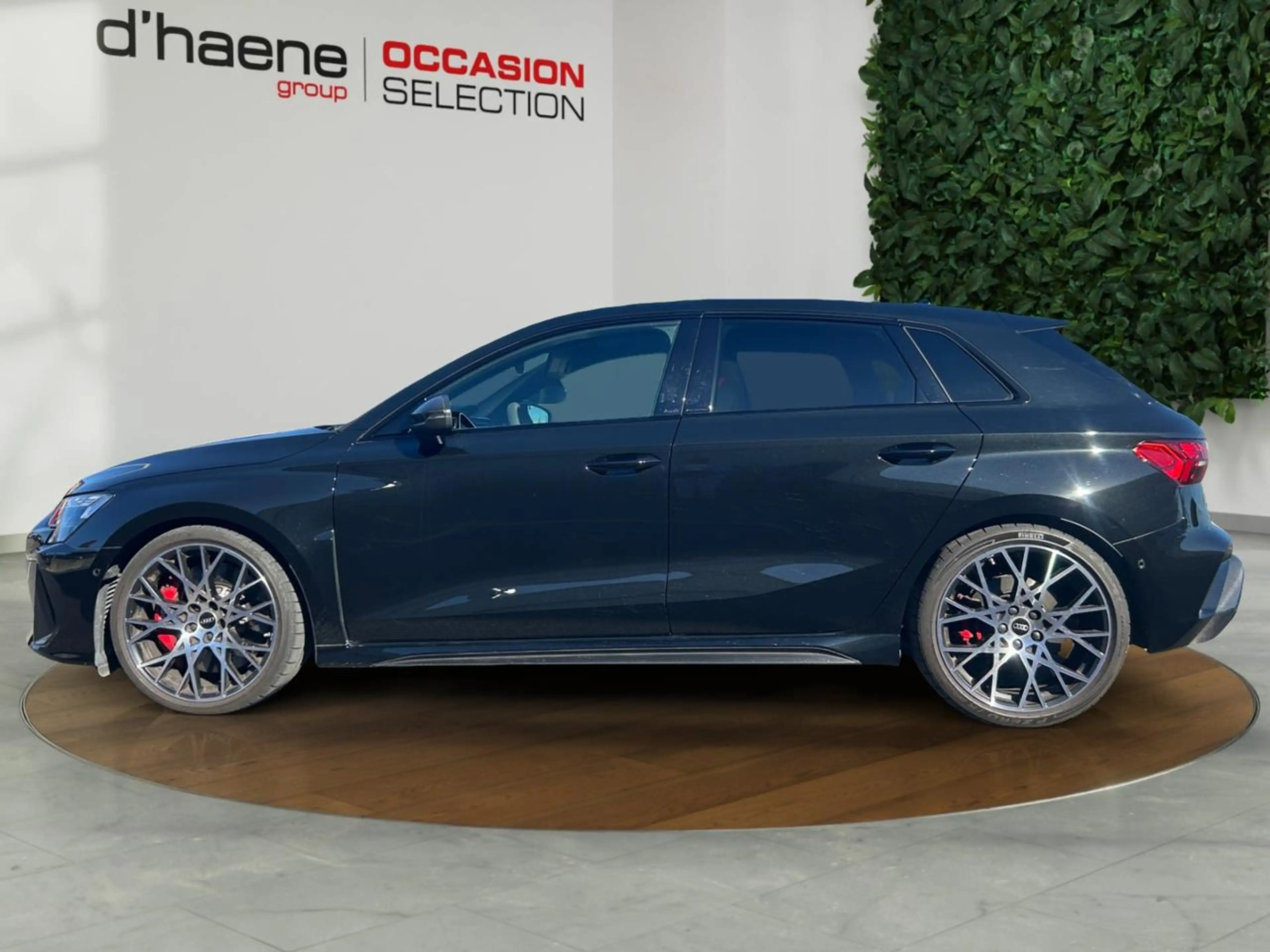 Audi RS3 2.5 TFSI Quattro S tronic — photo 4