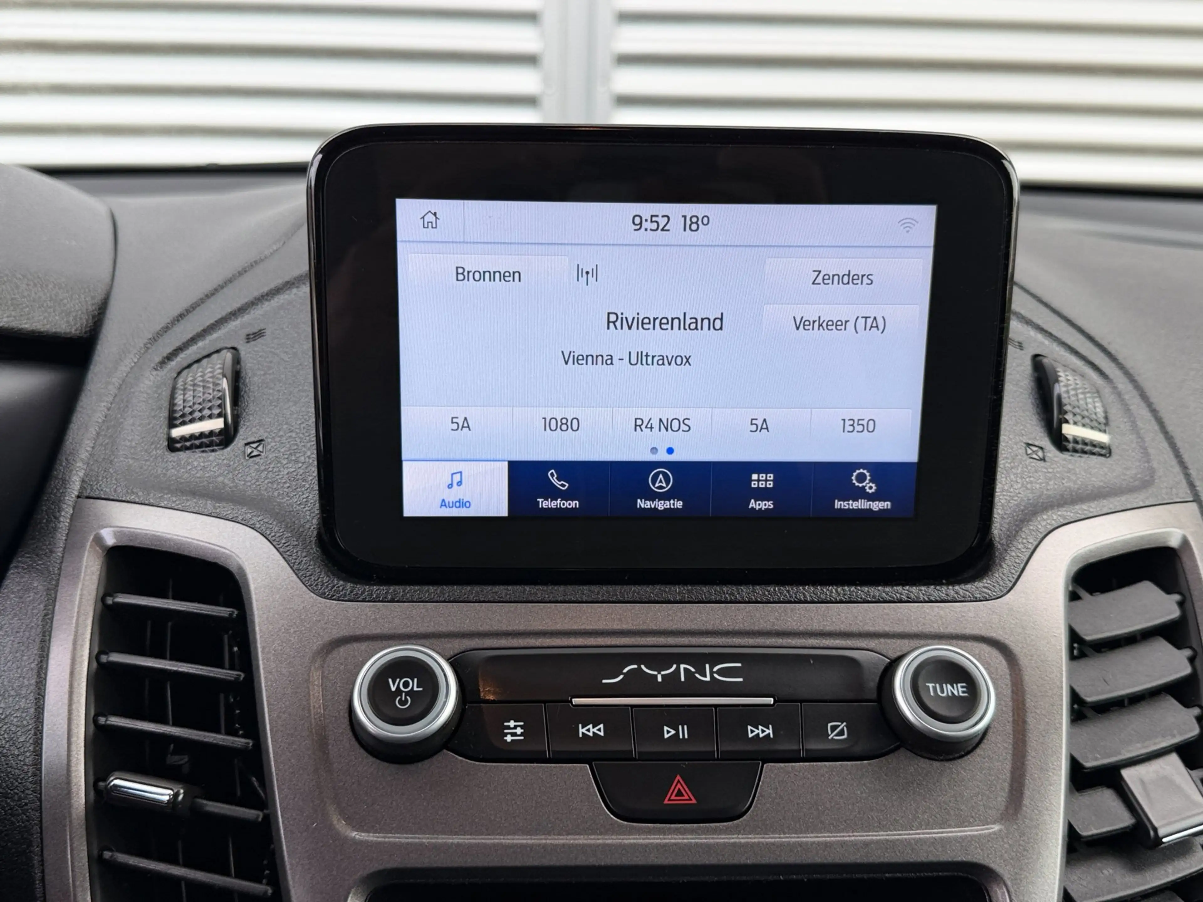 Ford Transit Connect 1.5 EcoBlue L2 Trend Airco/ Navi/ Cruise/ PDC/ Sto — photo 29