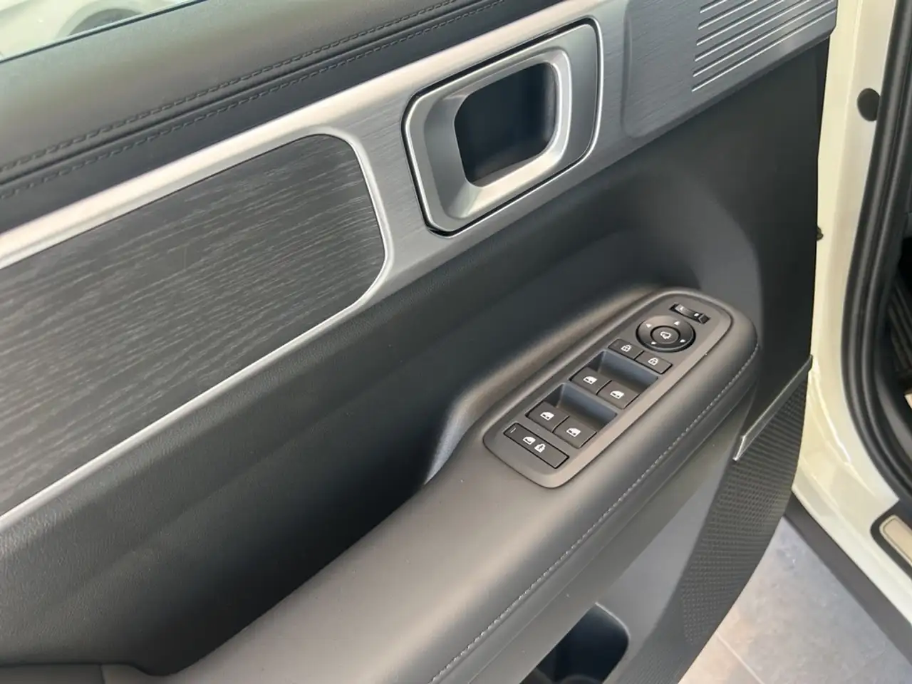 Hyundai Santa FE 1.6 T-GDI PHEV 6AT 4WD Signature LED*NAV*SHZ*AC..., миниатюра 12