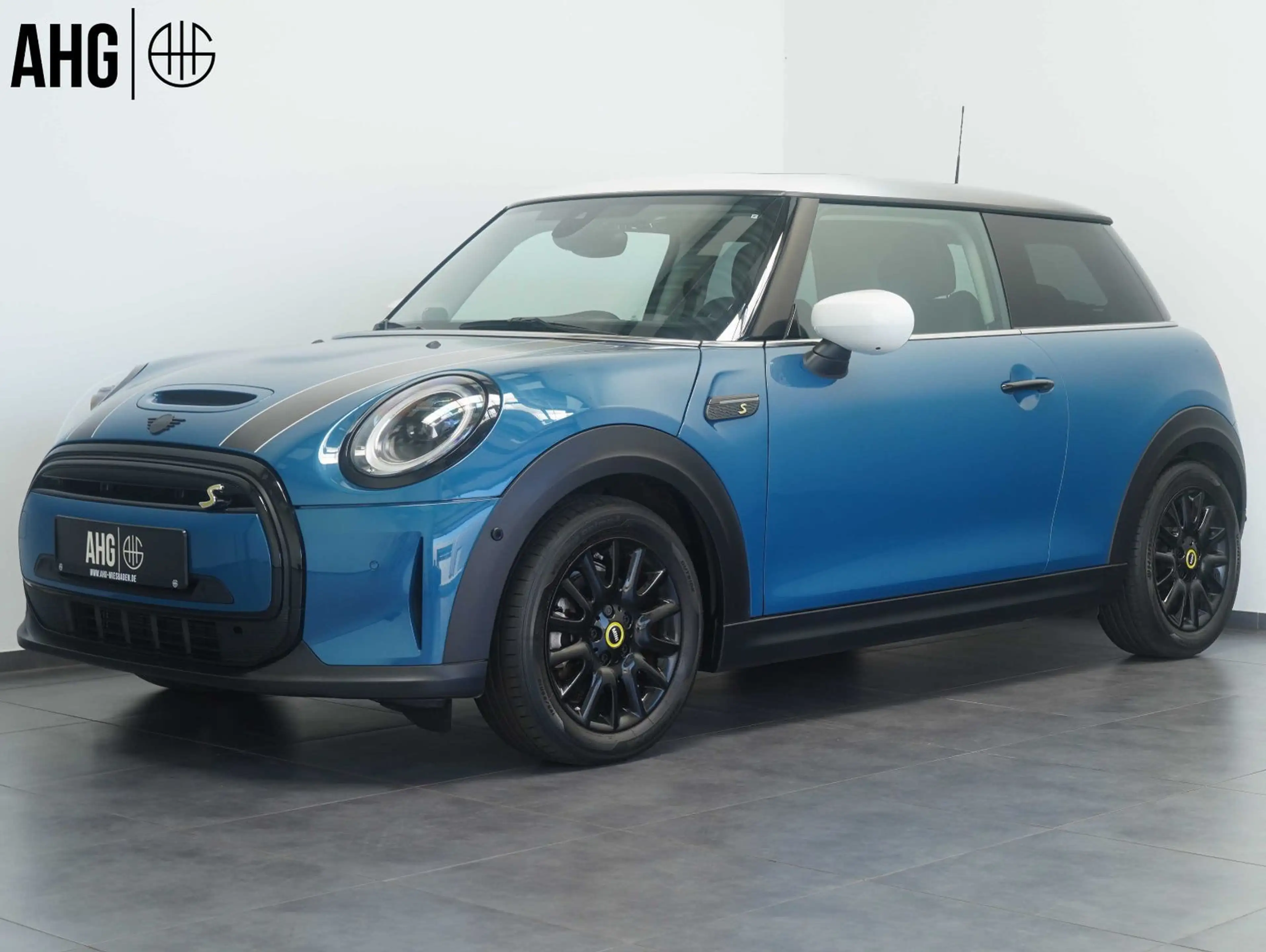 MINI Cooper SE Classic Trim LED/KEYLESS/HEADUP/PANO