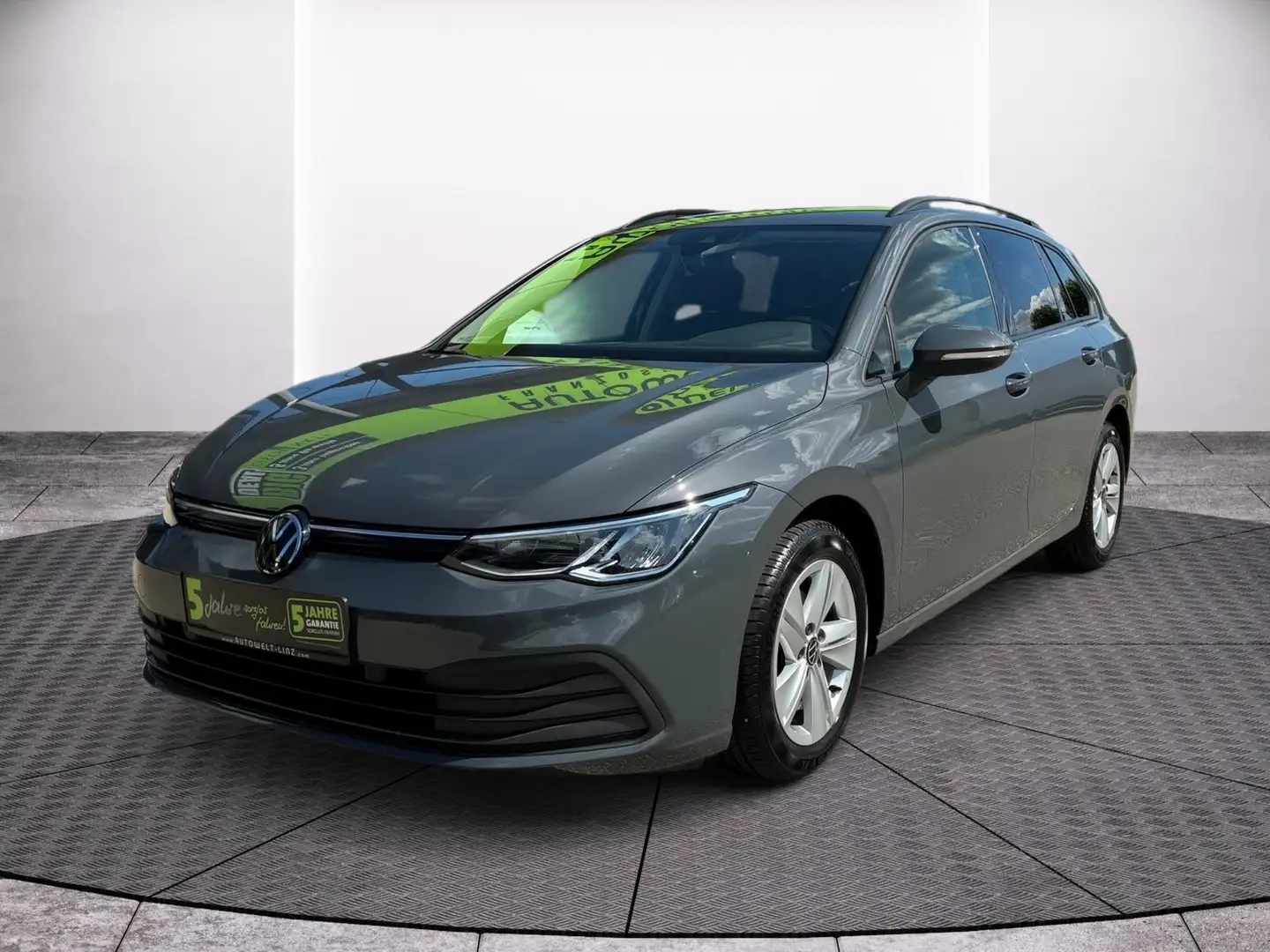 Volkswagen Golf Variant Golf VIII Variant 1.0 TSI Life ACC+LED+Navi+SHZ Grau - 2