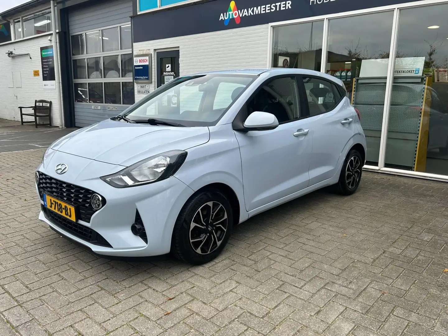 Hyundai i10 1.0 Comfort Blauw - 2