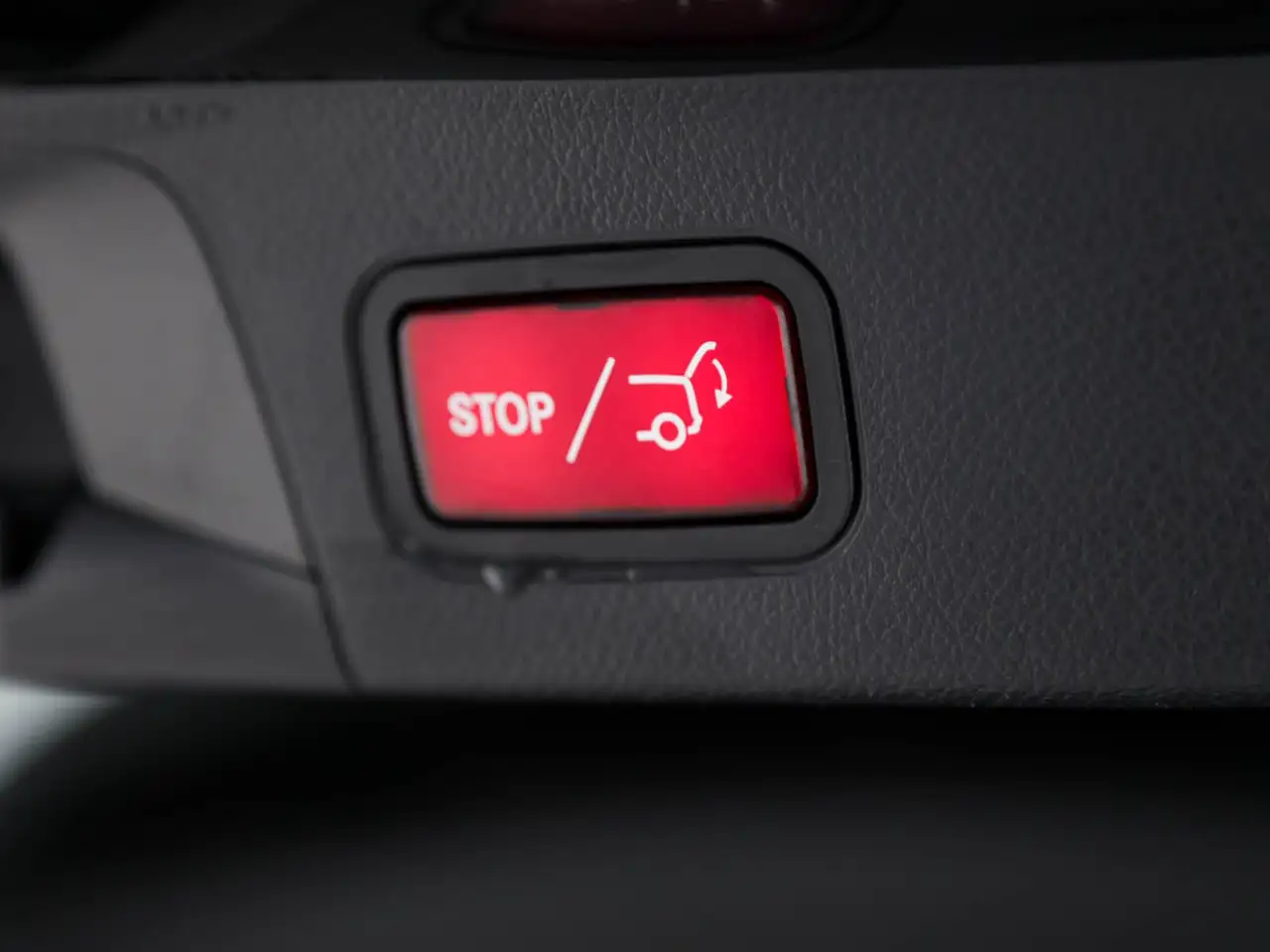 Mercedes-Benz GLA 200 200 d premium 4matic auto 19