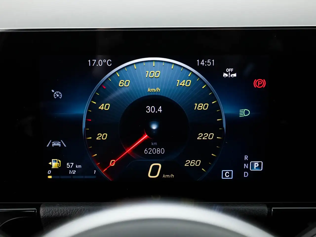 Mercedes-Benz GLA 200 200 d premium 4matic auto 15