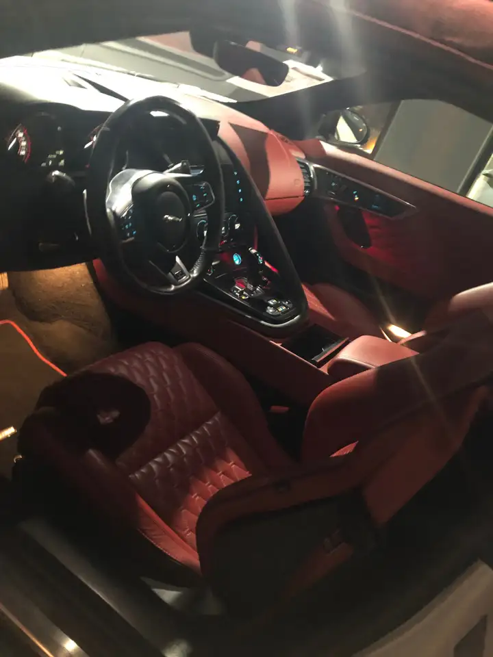 Jaguar F-Type снимка Jaguar F-Type
