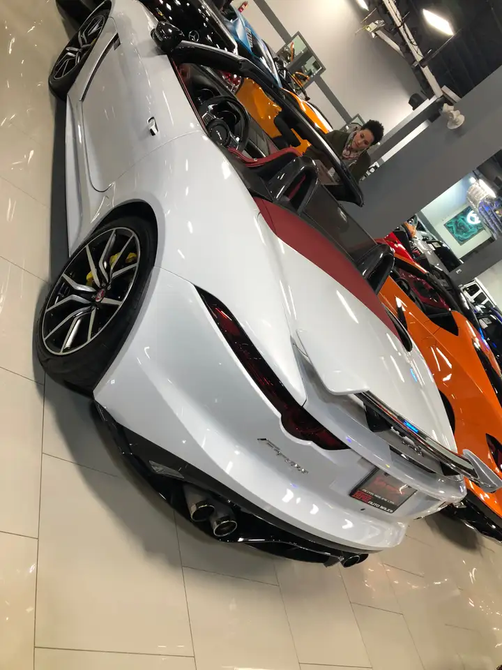 Jaguar F-Type снимка Jaguar F-Type