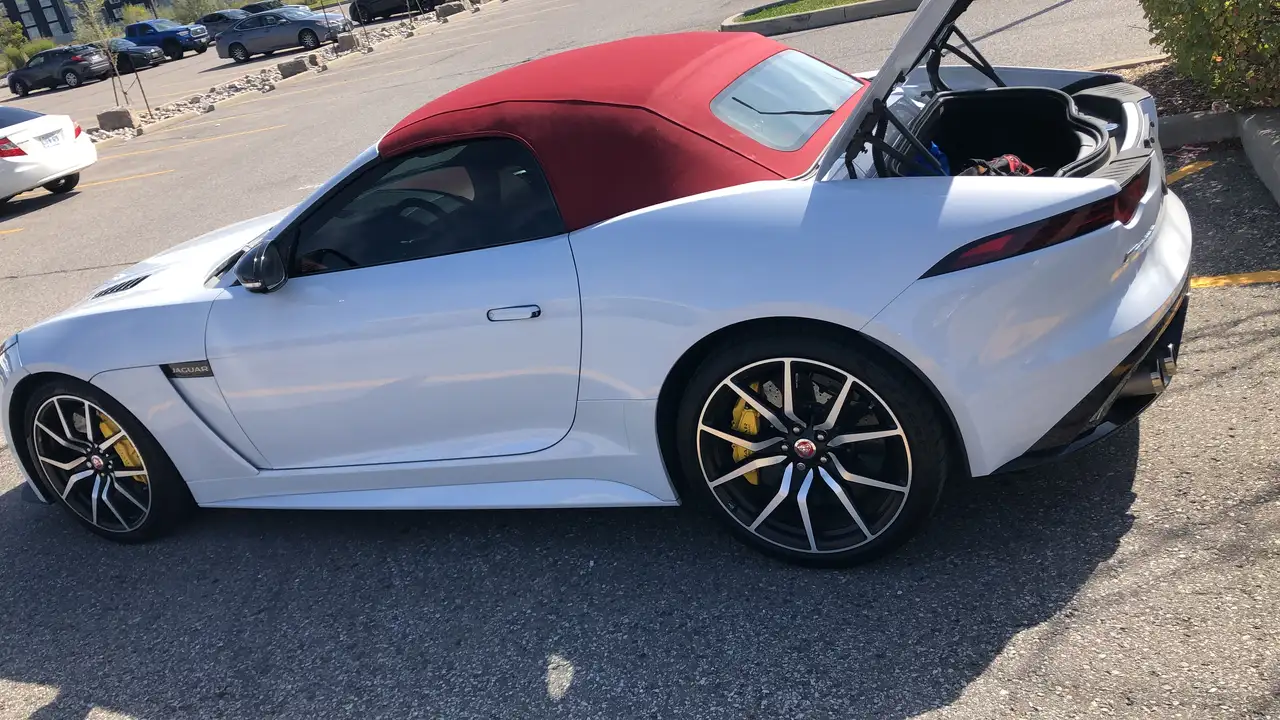 Jaguar F-Type снимка Jaguar F-Type