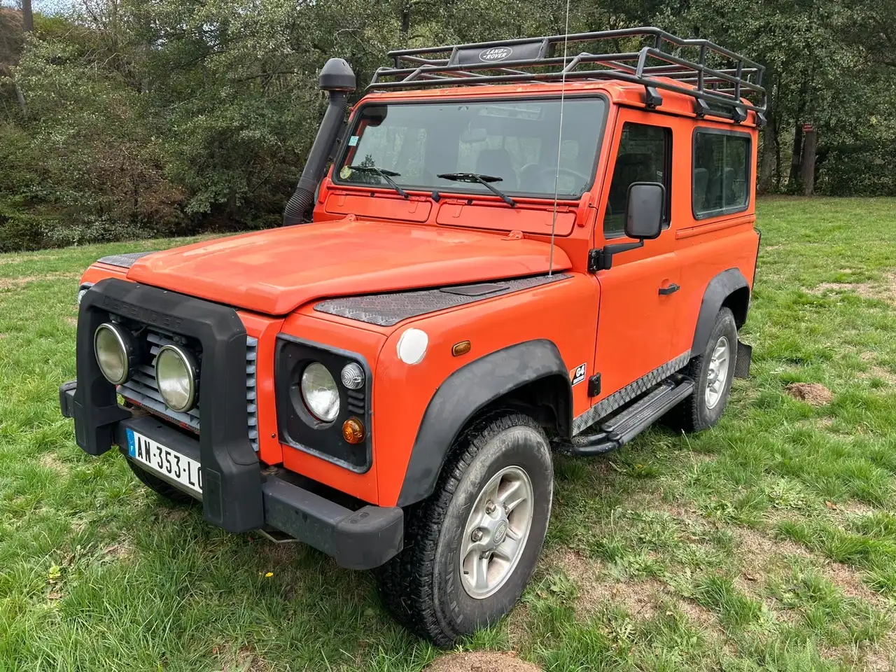 Land Rover Defender